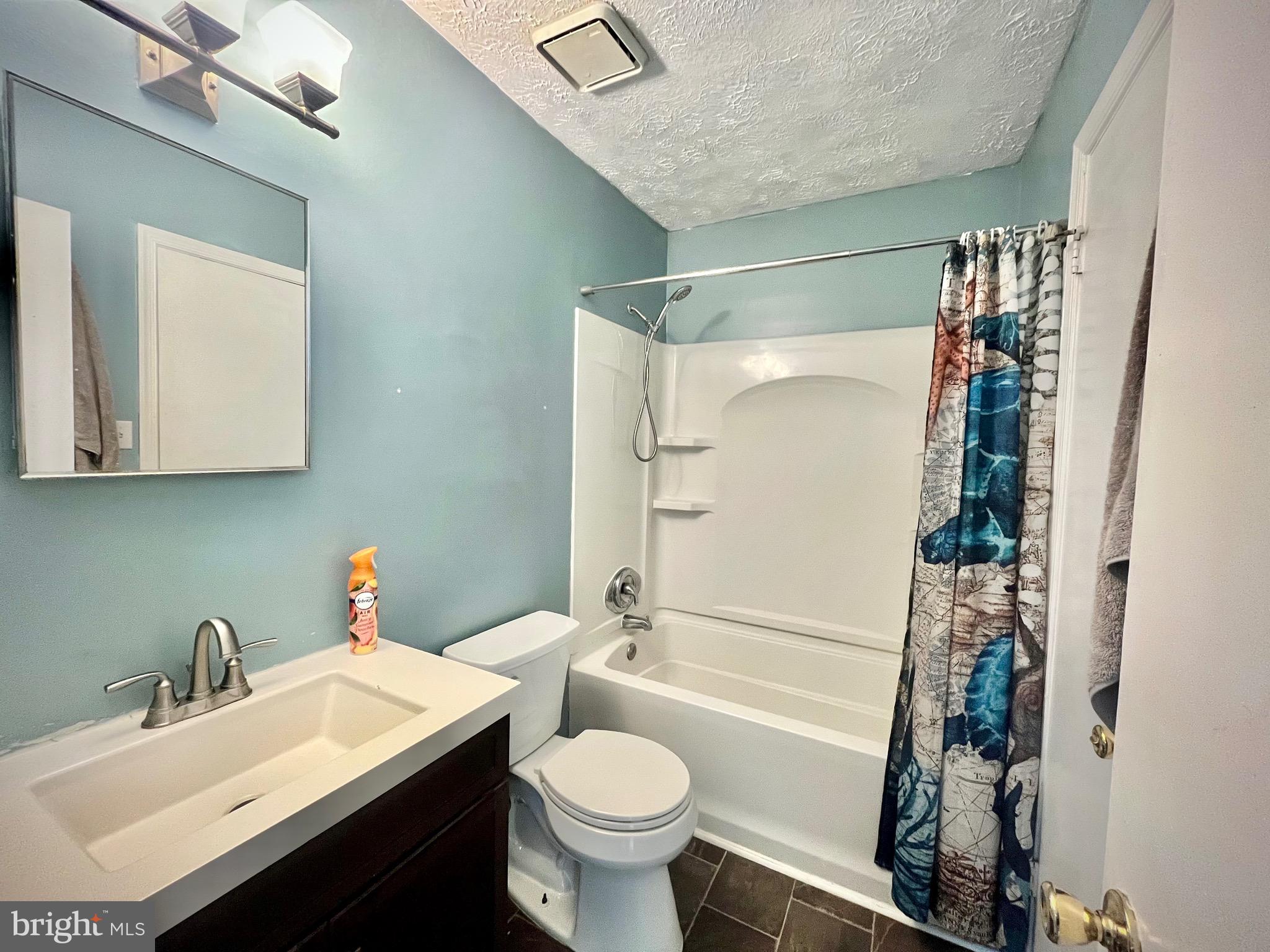 LANCASTER - Residential