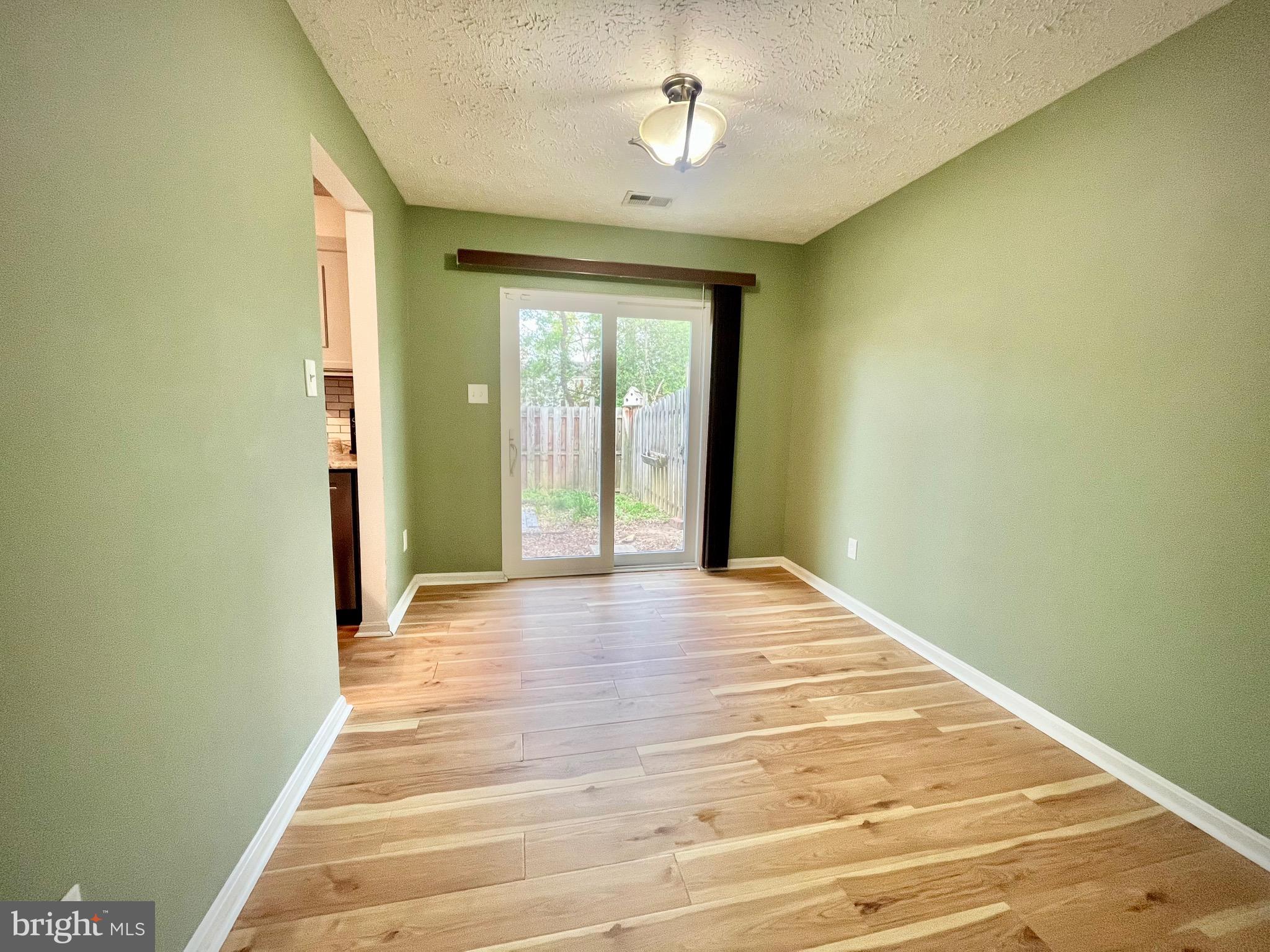 LANCASTER - Residential