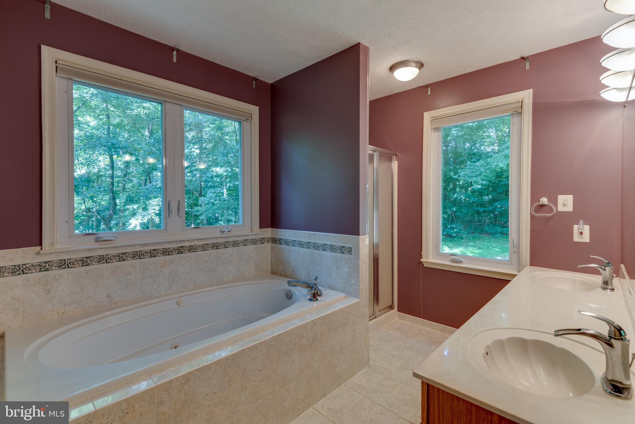 SETTLE WOODS - Residential