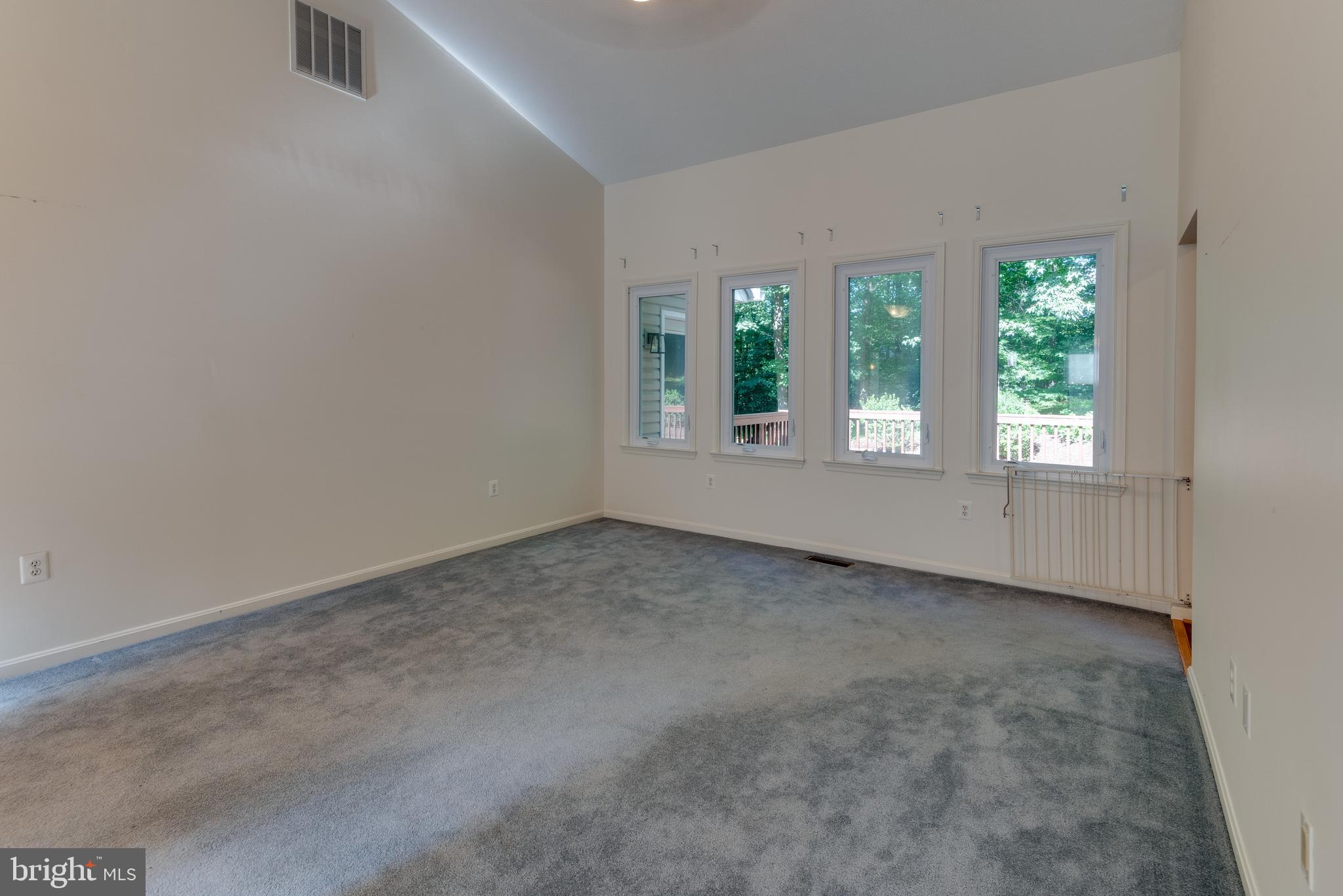 SETTLE WOODS - Residential