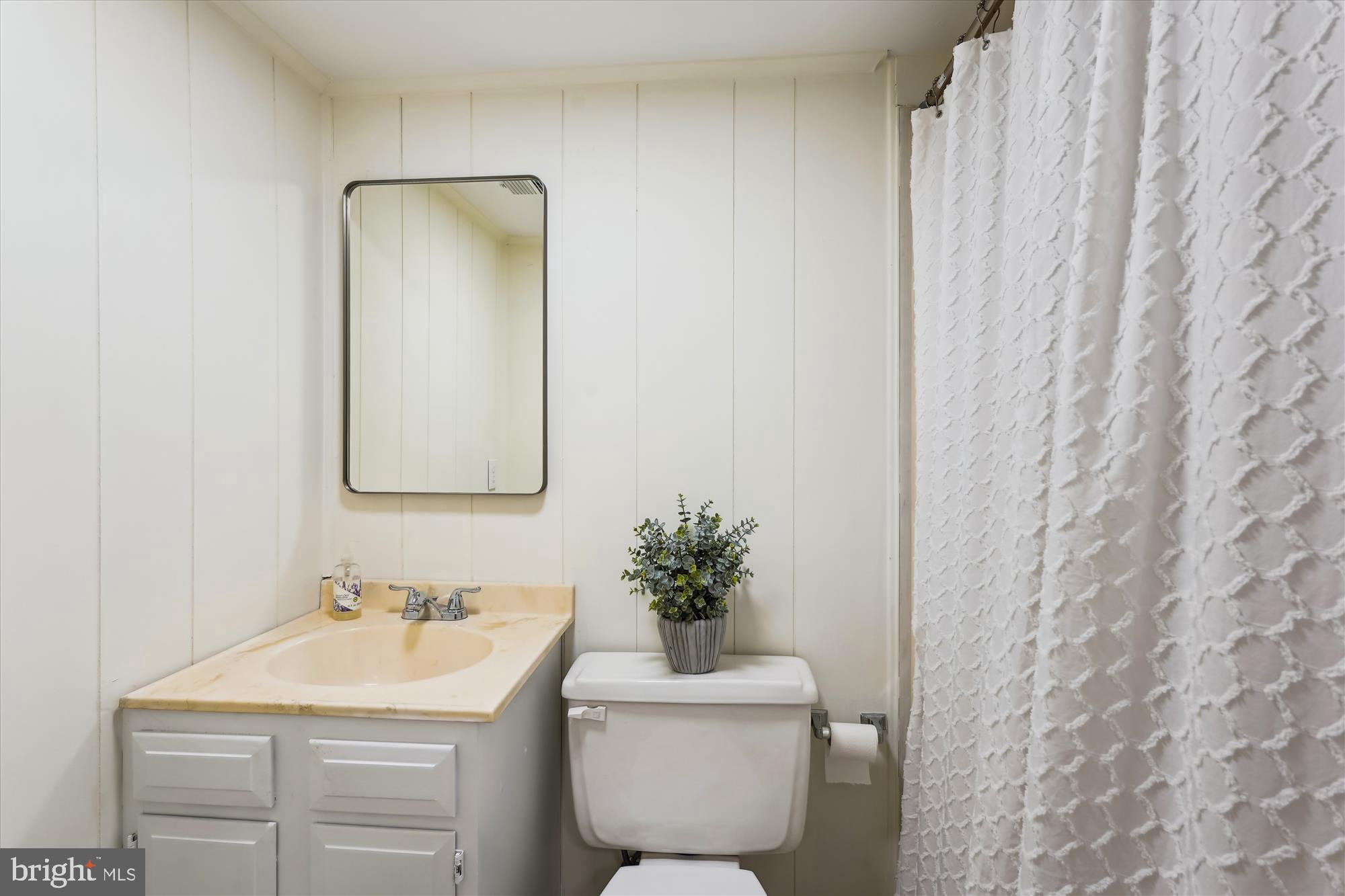 ROCK CREEK HILLS - Residential