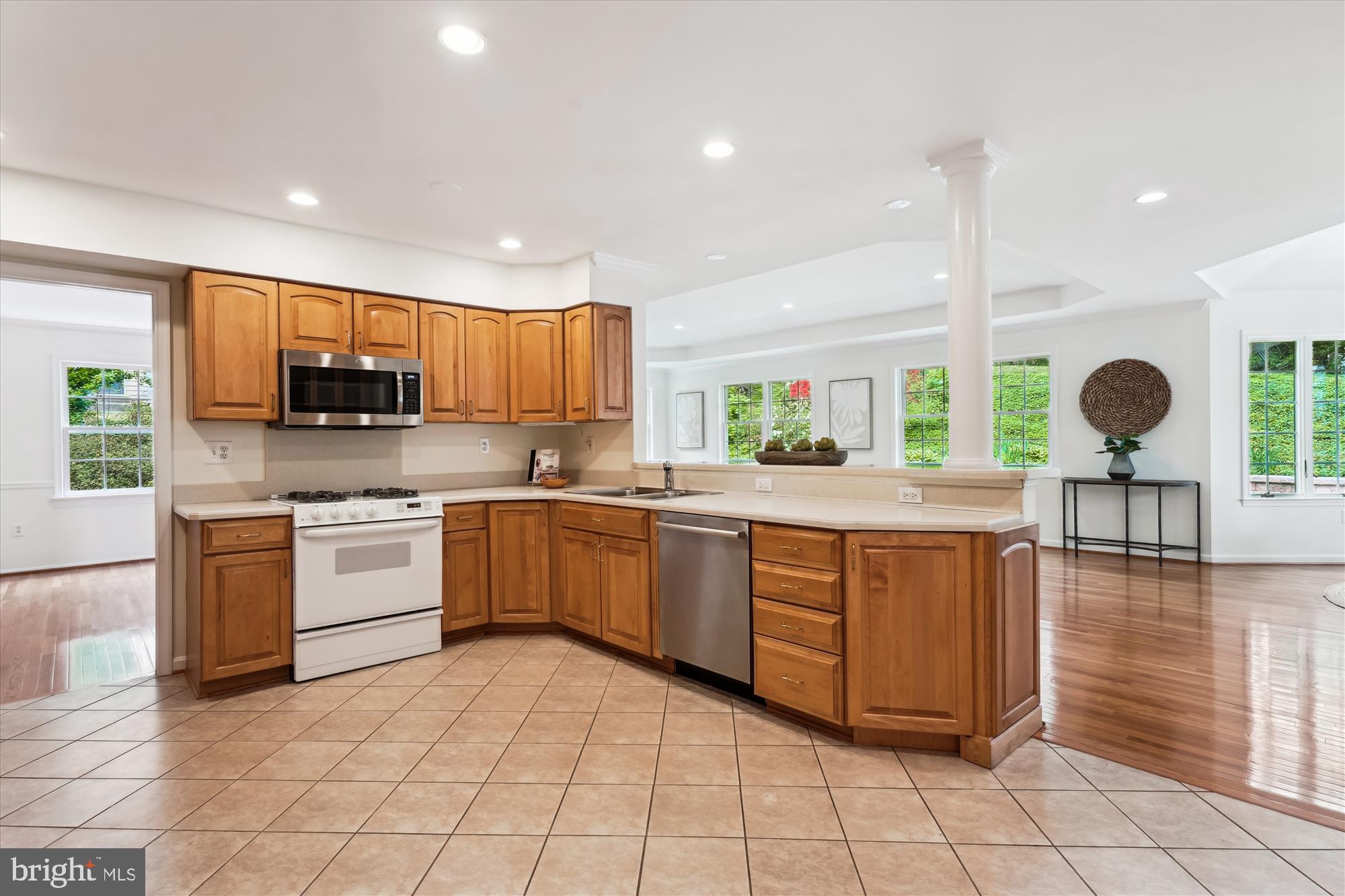 ROCK CREEK HILLS - Residential