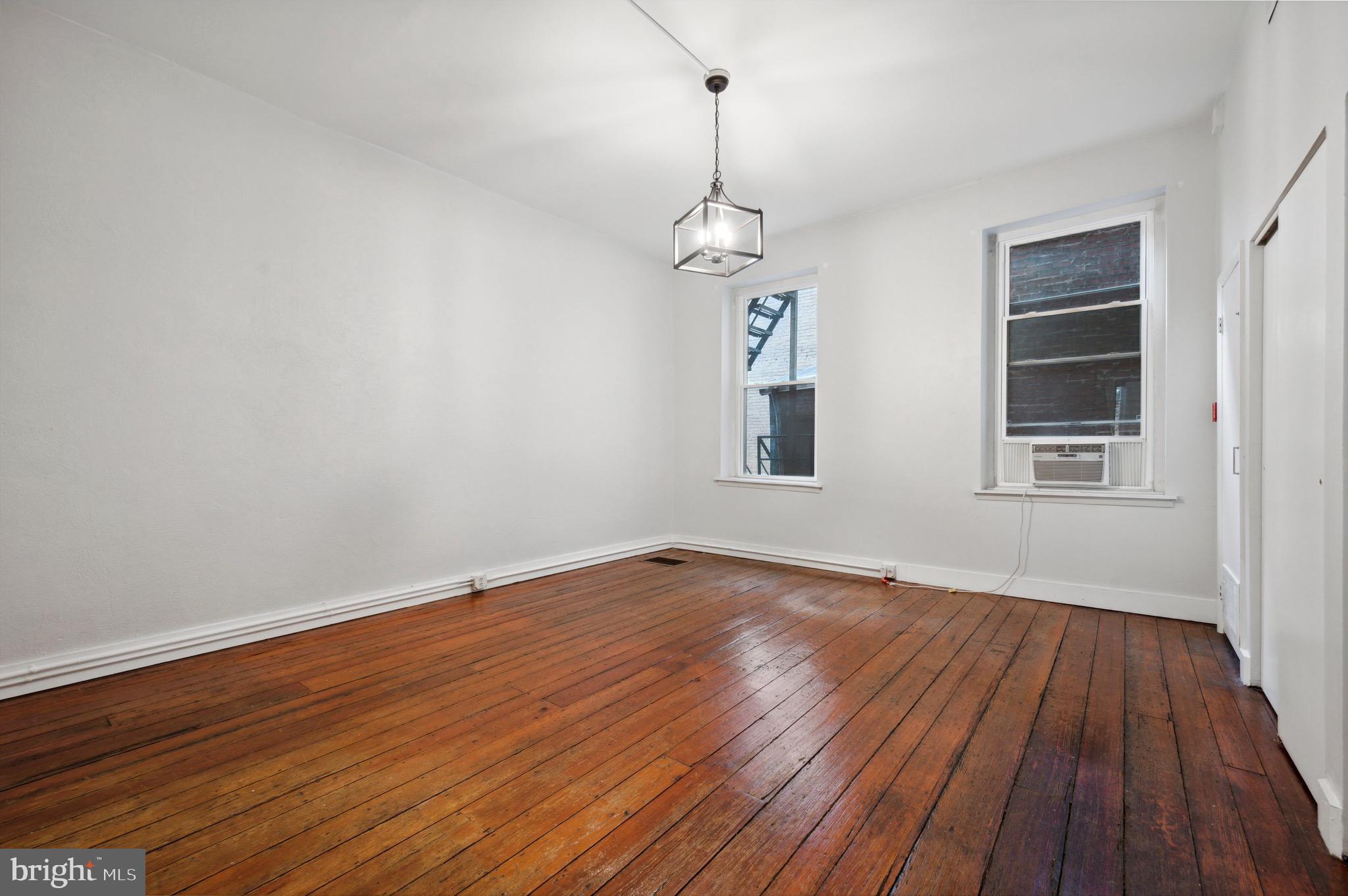 OLD CITY - Residential Lease