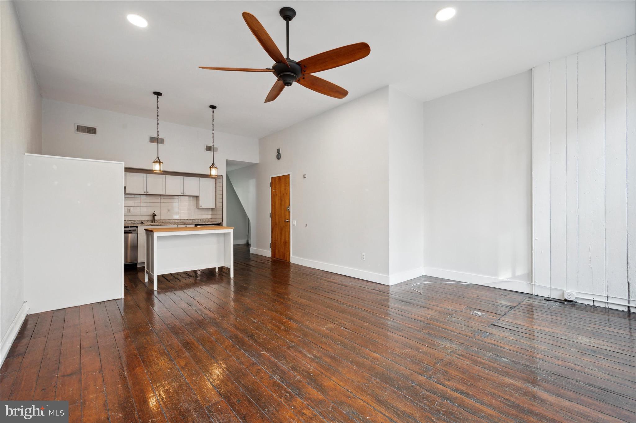 OLD CITY - Residential Lease