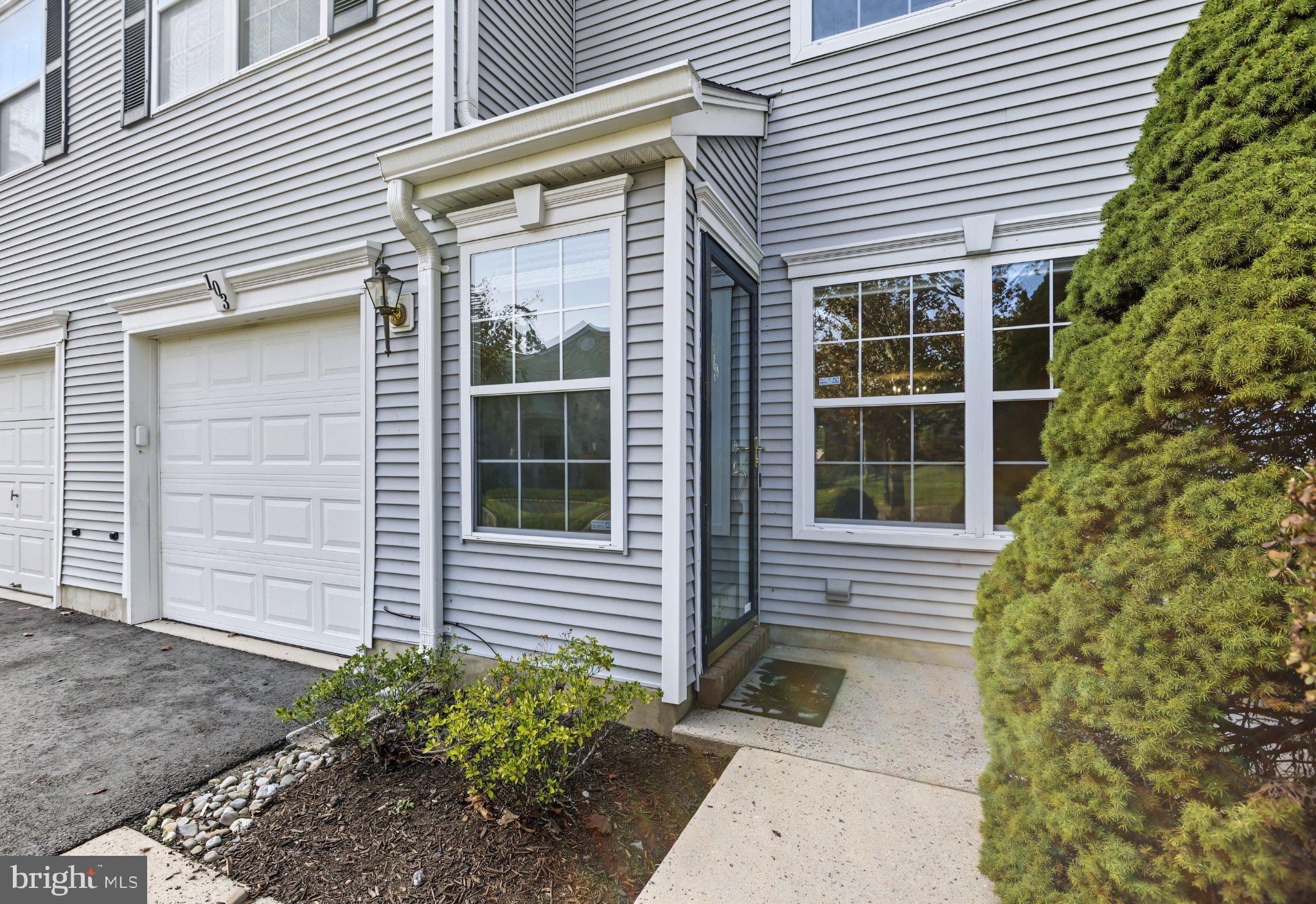 103 CRESTSTONE CIRCLE