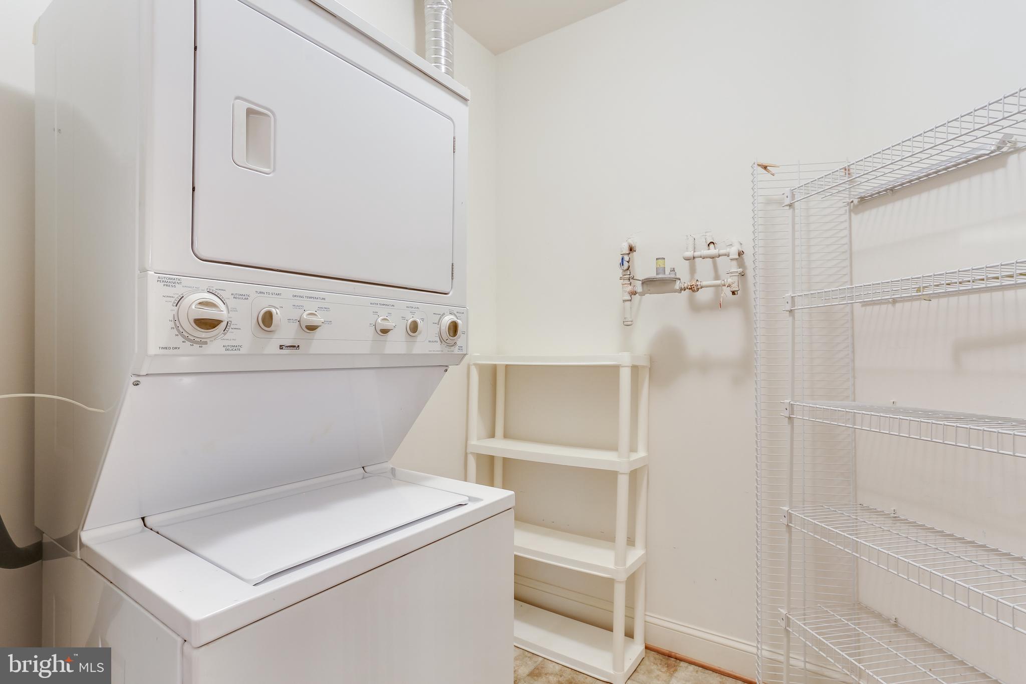 WAVERLY WOODS - Residential Lease