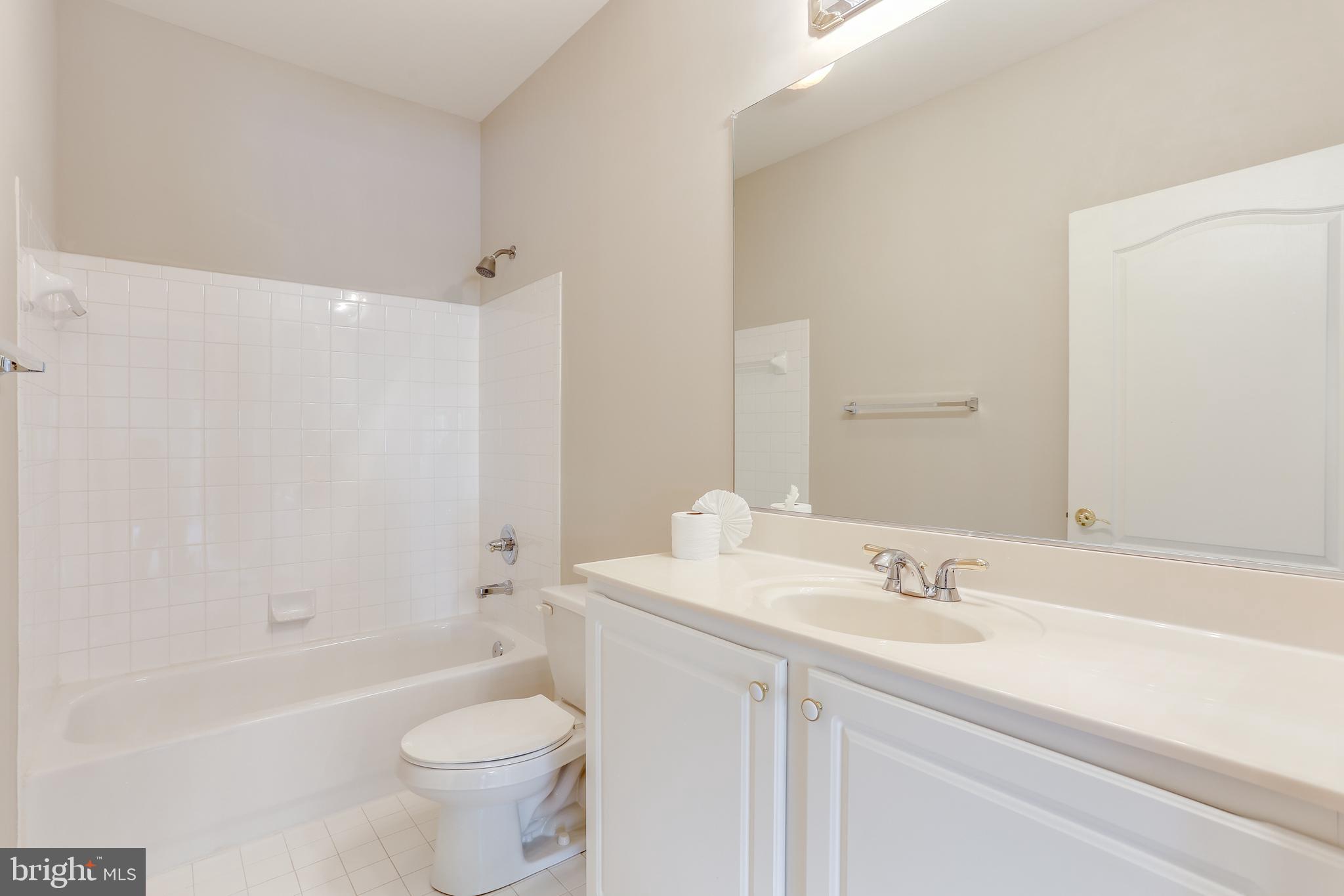 WAVERLY WOODS - Residential Lease