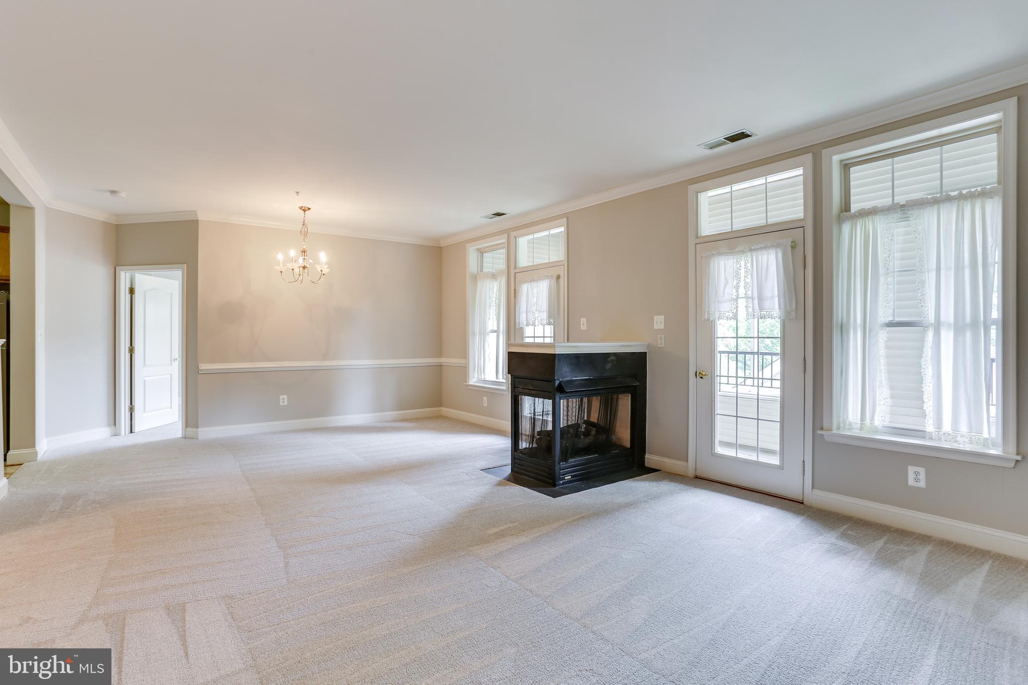 WAVERLY WOODS - Residential Lease