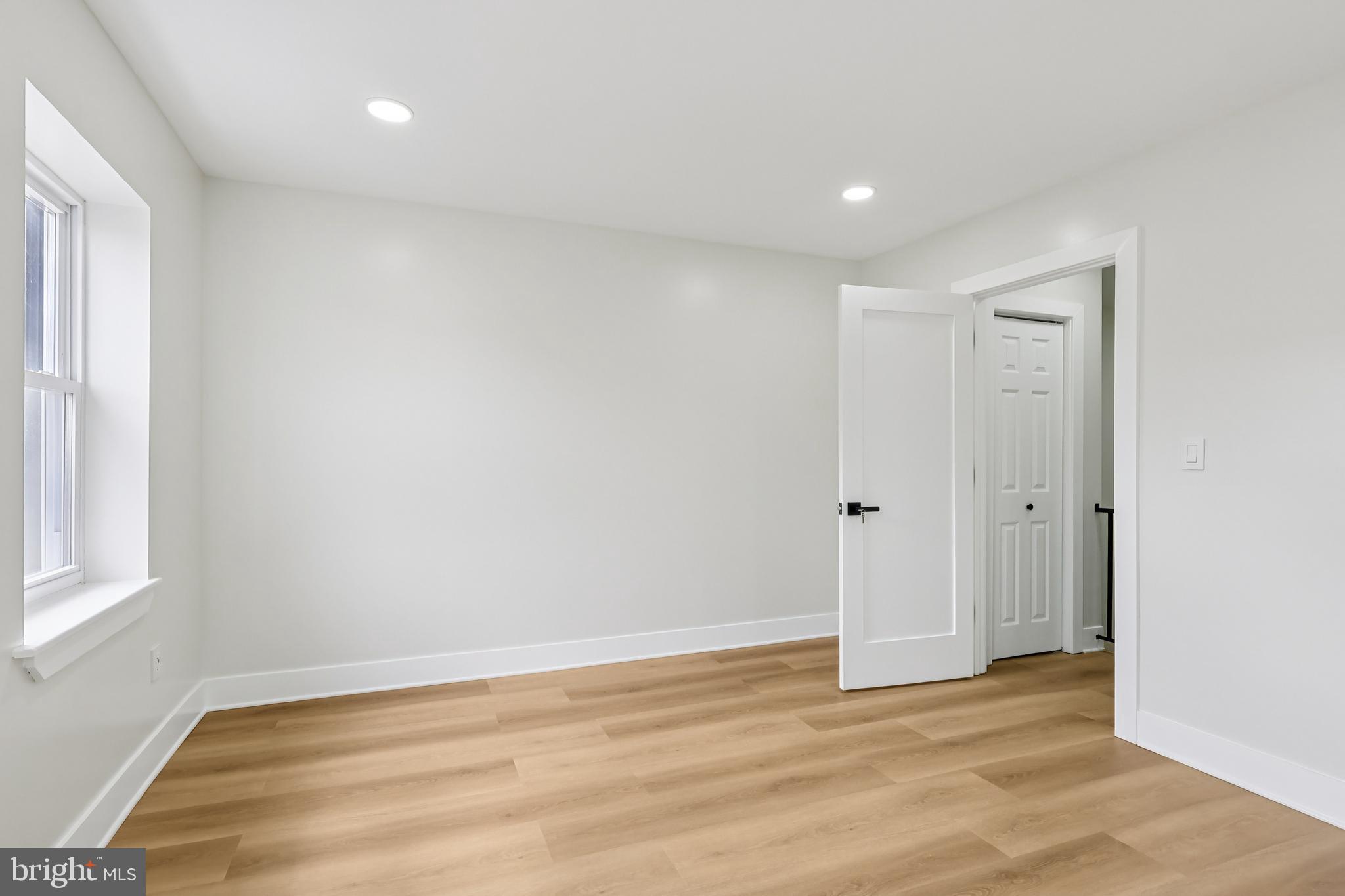 NORRIS SQUARE - Residential