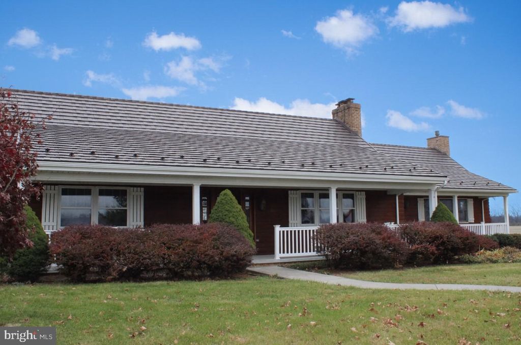 Photo of 1400 Lisburn Road, WELLSVILLE, PA 17365 (MLS # PAYK2094542)