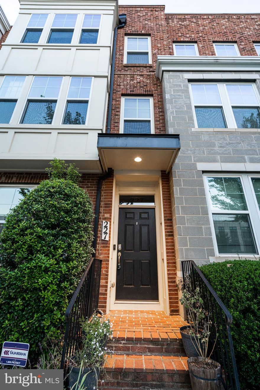 Check out the 3-D Tour here:  https://my.matterport.com/show/?m=Ku1USJqkPZX&back=1 Step into your beautiful brick front contemporary luxury townhome located in the Crown Community. As you step into this former model home, you will notice the gorgeous hardwood floors, 9 ft ceilings, and recessed lighting throughout the house. Cook all your favorite meals in style in your gourmet kitchen that features white cabinets, granite countertops, a trendy backsplash, a gas range and all stainless steel appliances. Grab your morning cup of tea on your lifetime deck that seamlessly flows from your kitchen to the outdoor area. As you head upstairs, you will find your trendy bedroom and bath that features a double sink vanity, a glass door stand up shower, and a walk-in closet with built-ins. You will also love the bonus hangout area on the second floor right off the master bedroom! Entertain your family and friends in your private rooftop terrace that features a 2-sided fireplace that you can enjoy on your terrace or from the inside lounge area! Rest assured that your car will remain safe in your one car garage with an extra area for storage.  Location, location, location! This luxury 4 level townhome is just a short walk to Downtown Crown, where you will find endless restaurants, cafes, and shops like Harris Teeter and Starbucks. The home is also located near the gym, pool, tennis court, tot-lots, and clubhouse. Located just minutes from 270, ICC, Shady Grove Metro station with a free shuttle to the metro!