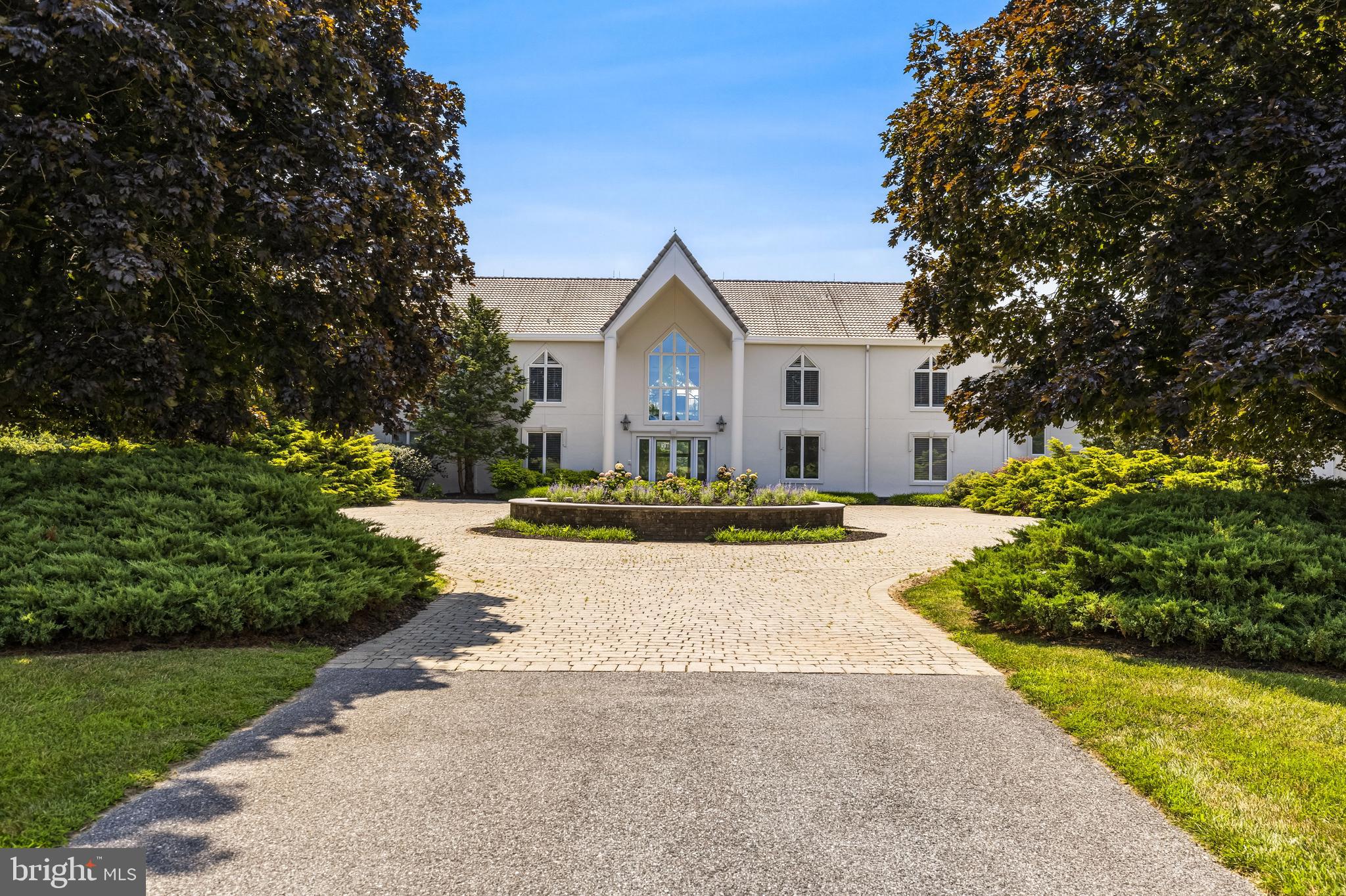 15208 JARRETTSVILLE PIKE