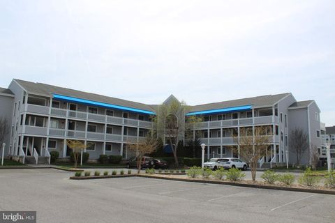 Condo For Sale - 12301 Jamaica Avenue #251N<br/> OCEAN CITY, MD 21842
