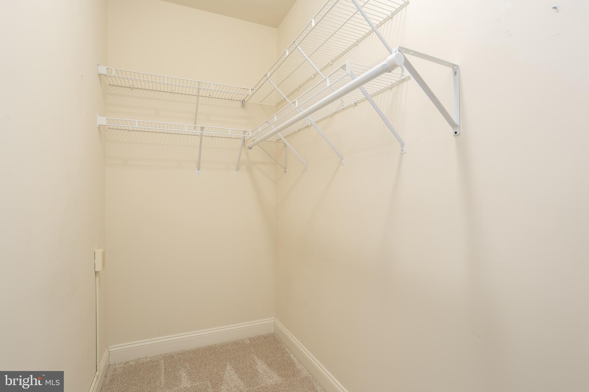 EMERALD HILLS - Residential