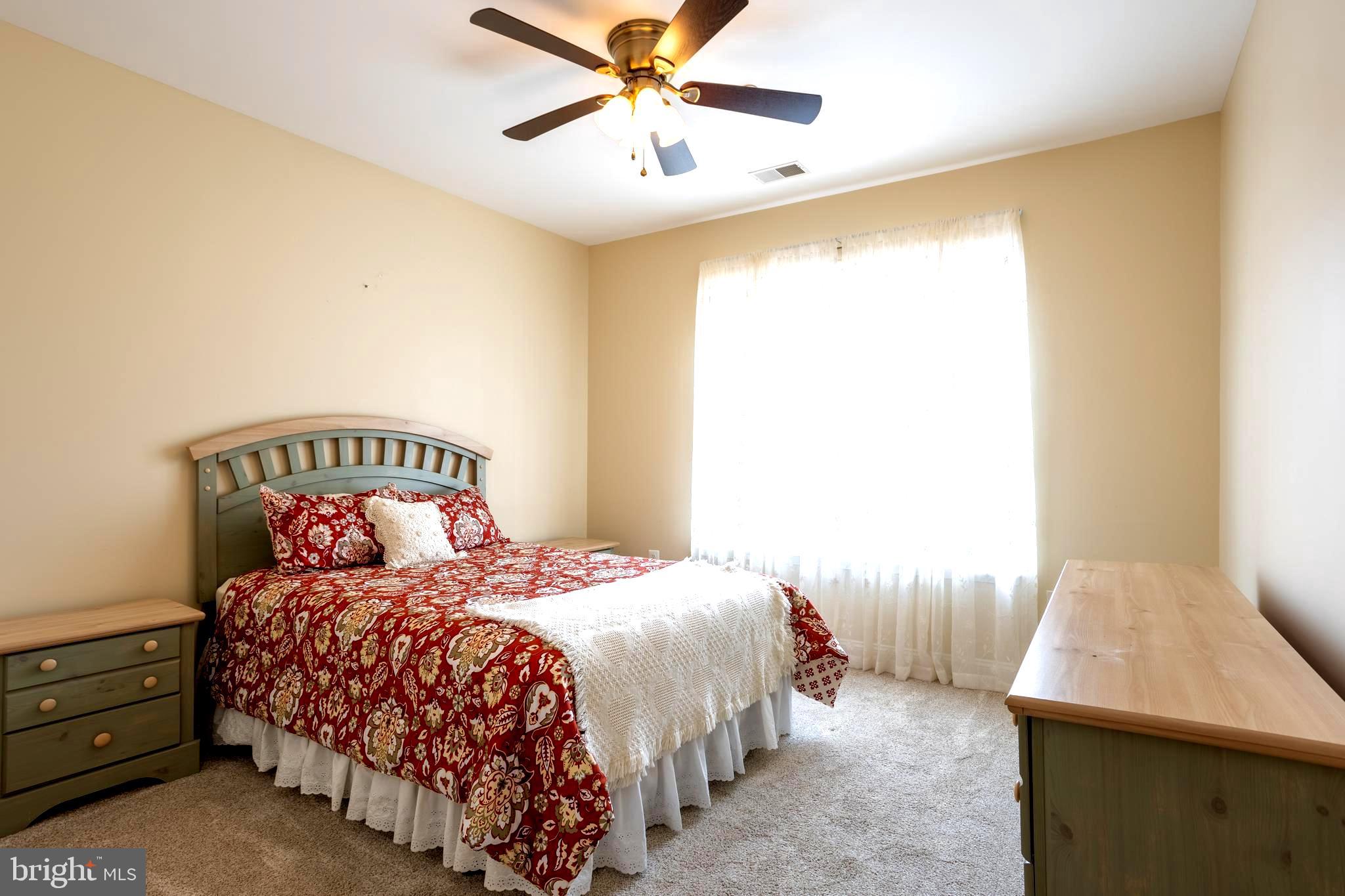 EMERALD HILLS - Residential