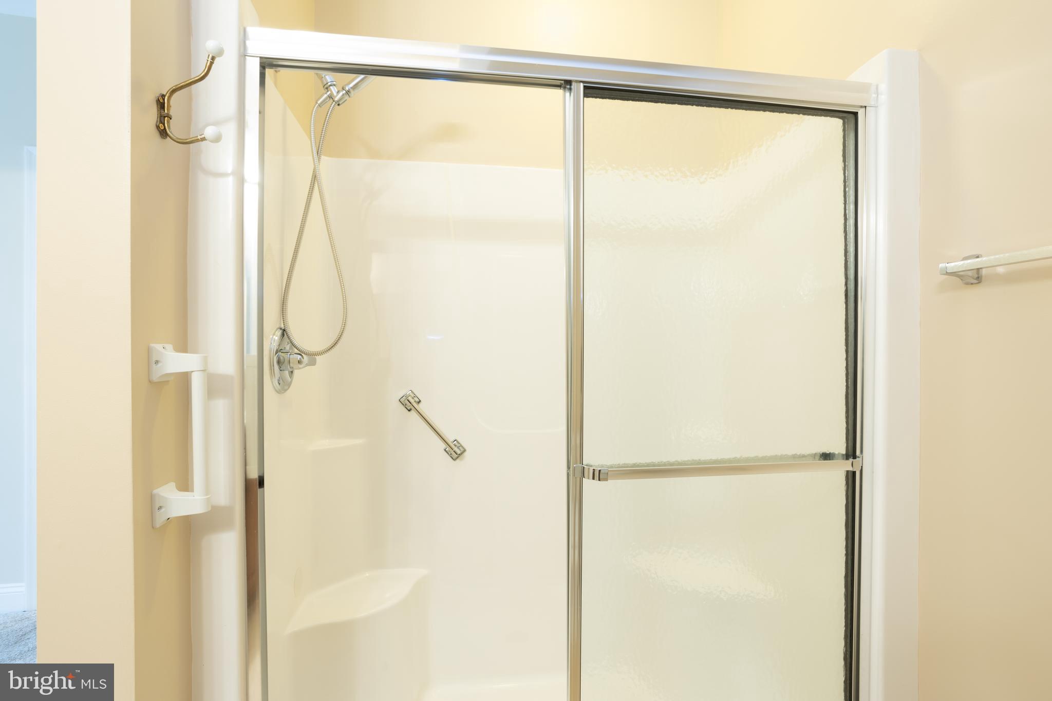 EMERALD HILLS - Residential