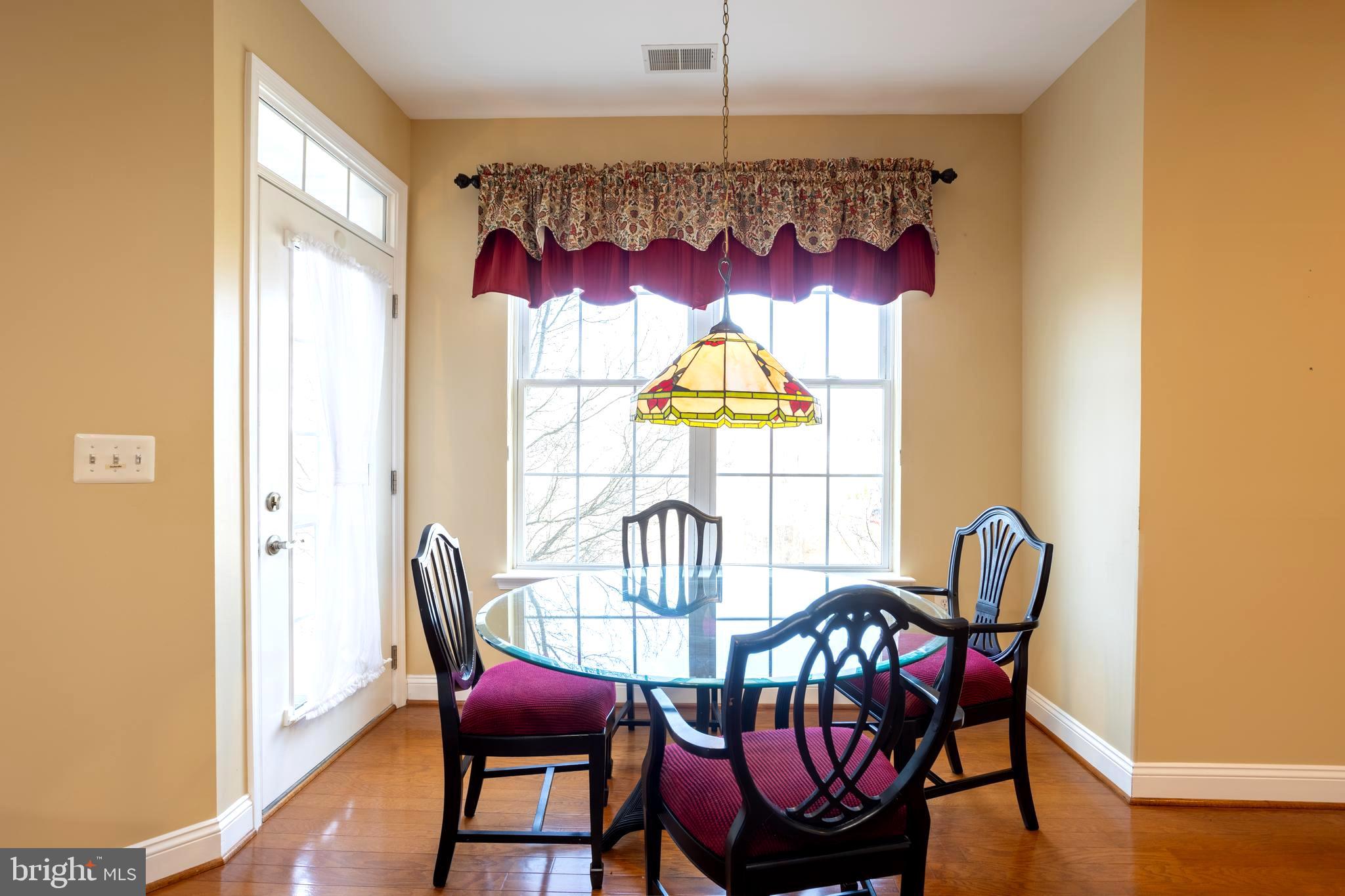 EMERALD HILLS - Residential