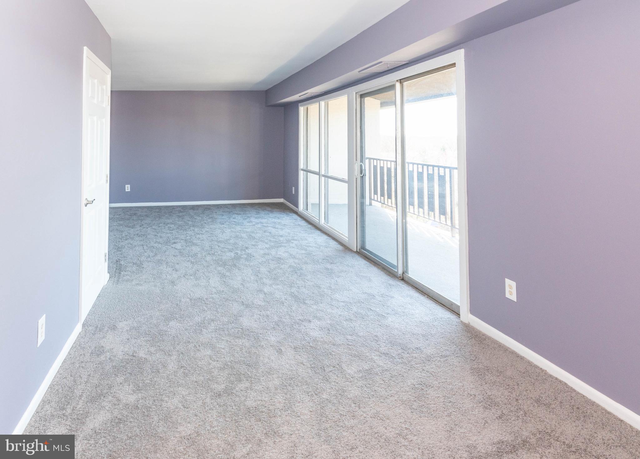 HUNTCREST CONDOMINIUM - Residential