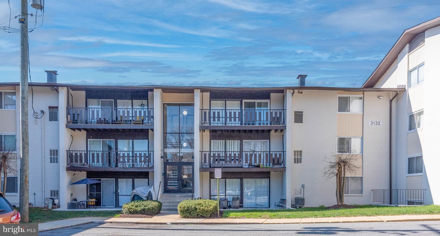 List price is Opening Bid at the Online auction to be conducted on Auctioneers website.
- Auction ends Wednesday, April 23, 2025 at 12:00 PM.Condo Unit in the "Huntcrest Condominium" Community in Temple Hills of Prince George's County. The condo includes a living/dining room combo, kitchen, 2 bedrooms and 1 full bathroom. Features Include: SS Appliances, Fresh Carpet & Vinyl Flooring,
Central A/C,  Shared Laundry room on lower level, Each unit has a storage unit on lower level. Do not miss this one!