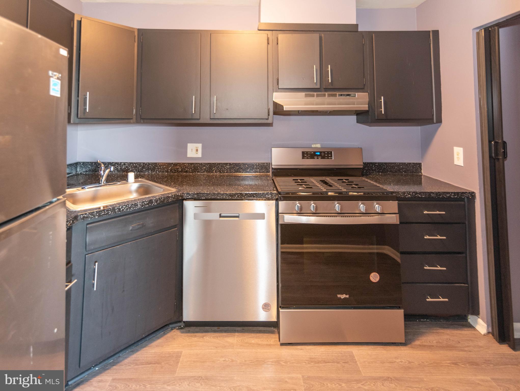 HUNTCREST CONDOMINIUM - Residential