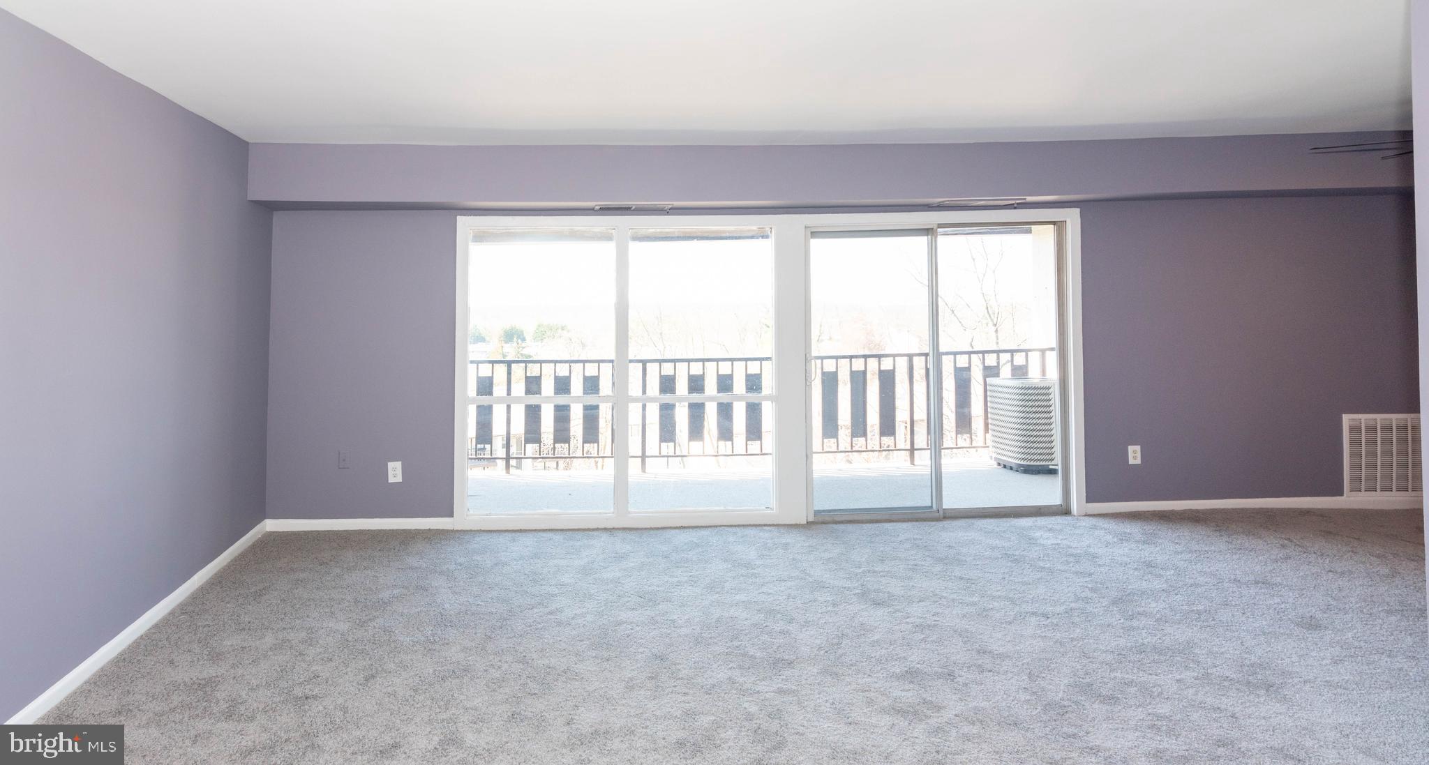 HUNTCREST CONDOMINIUM - Residential