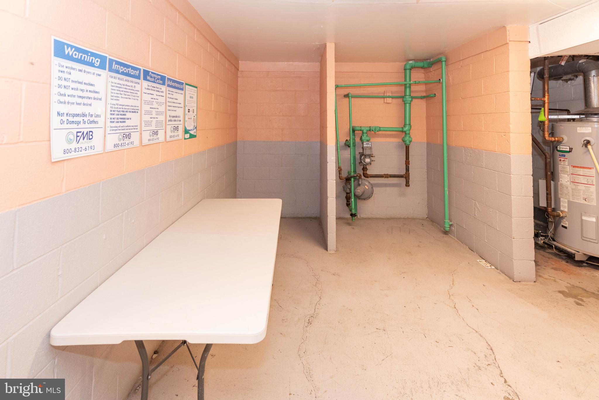 HUNTCREST CONDOMINIUM - Residential