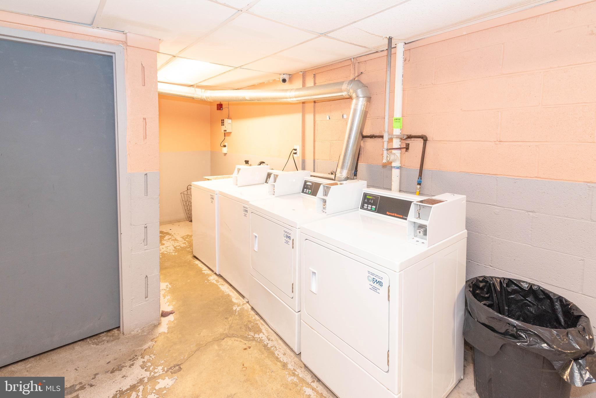 HUNTCREST CONDOMINIUM - Residential