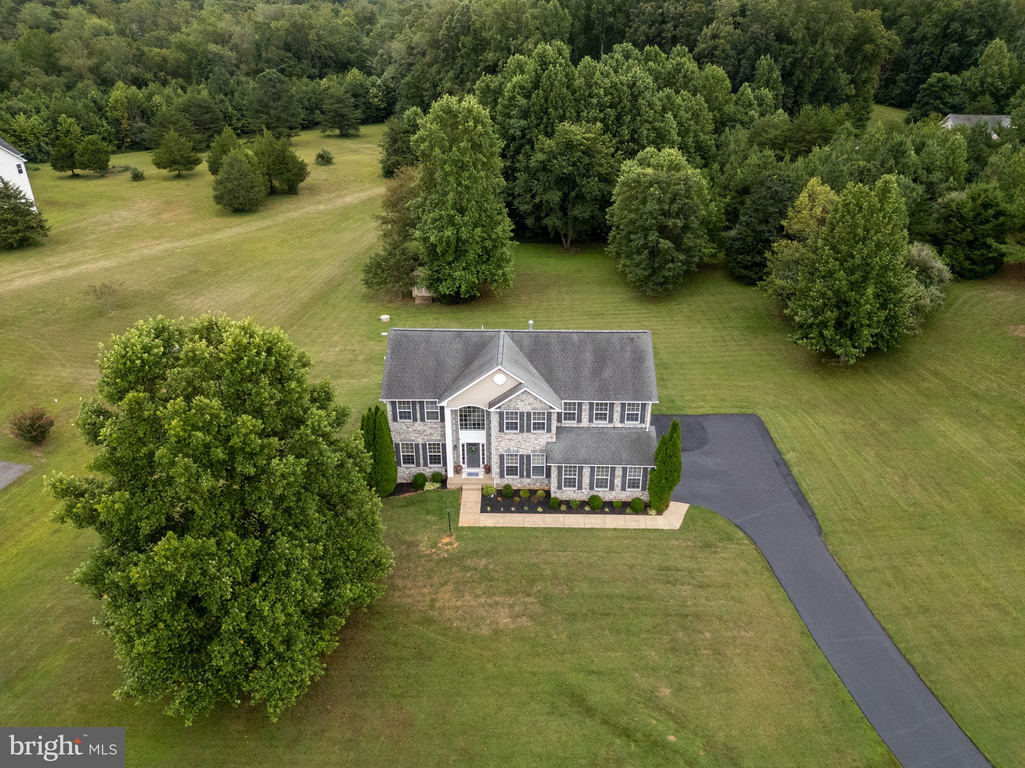 12 ORCHARD LANE