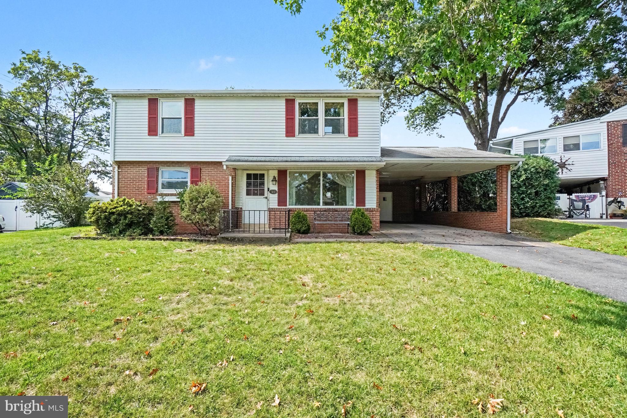 302 WEDGEWOOD ROAD