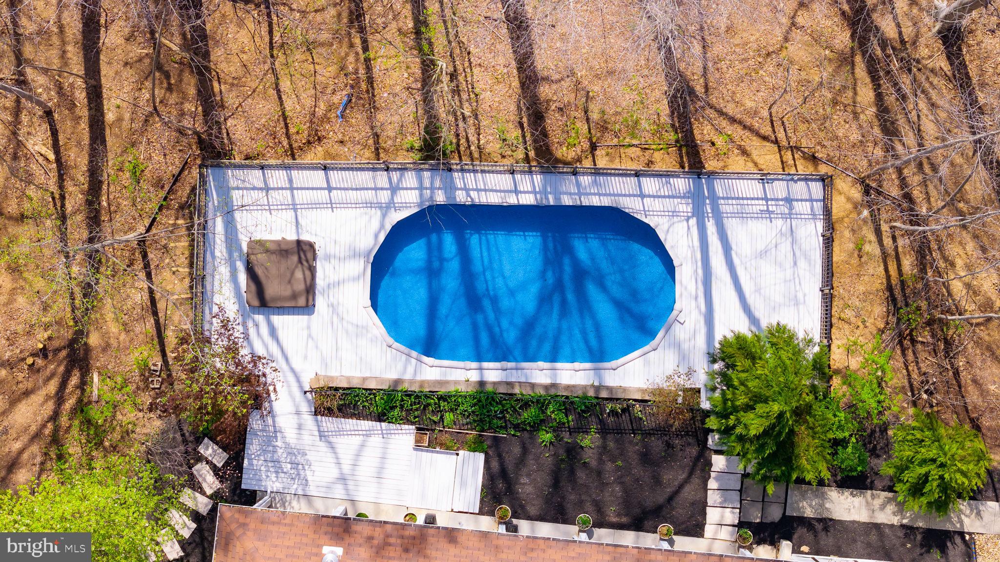 CAMELOT-BROOK HAVEN - Residential