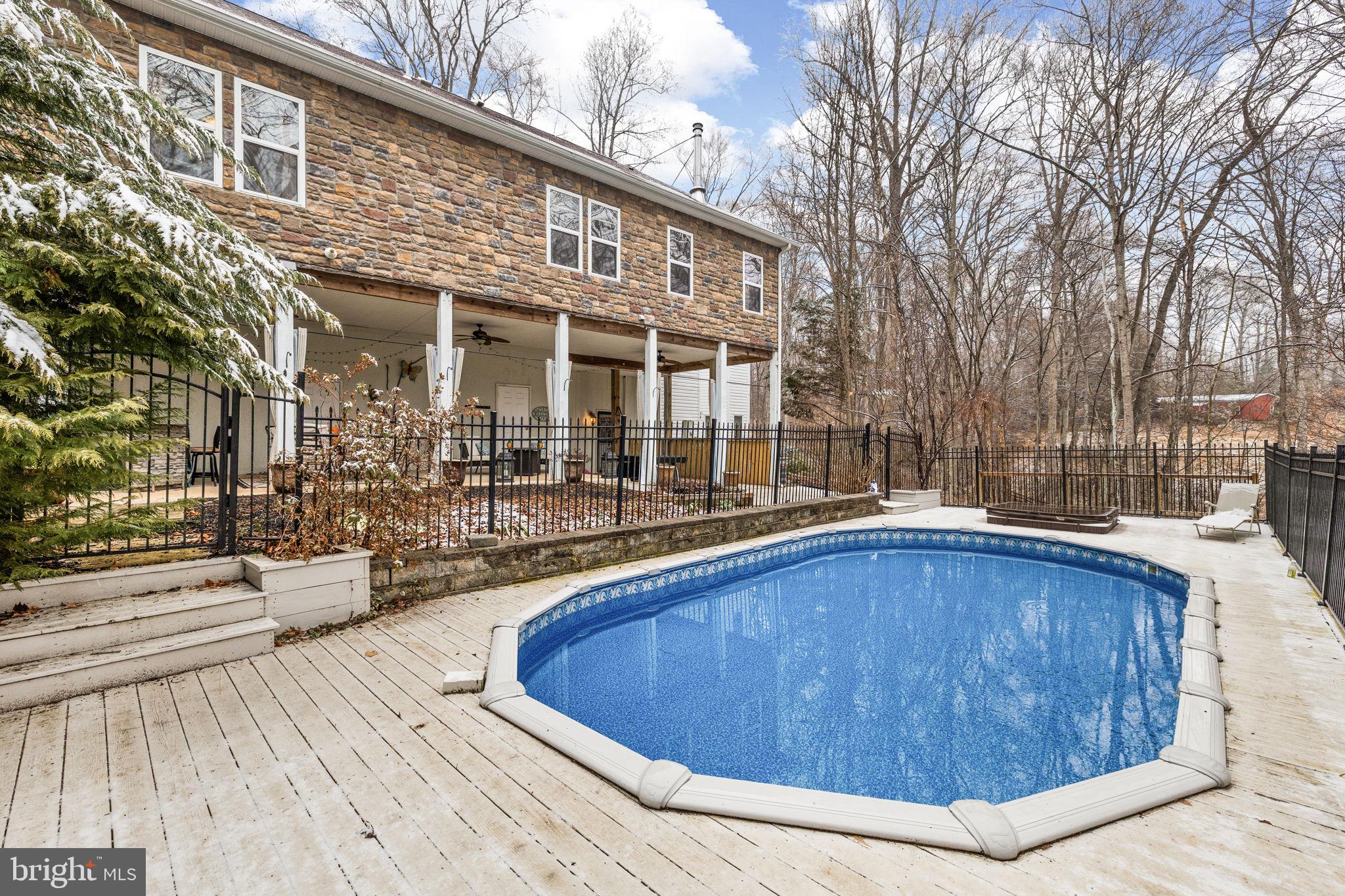 CAMELOT-BROOK HAVEN - Residential