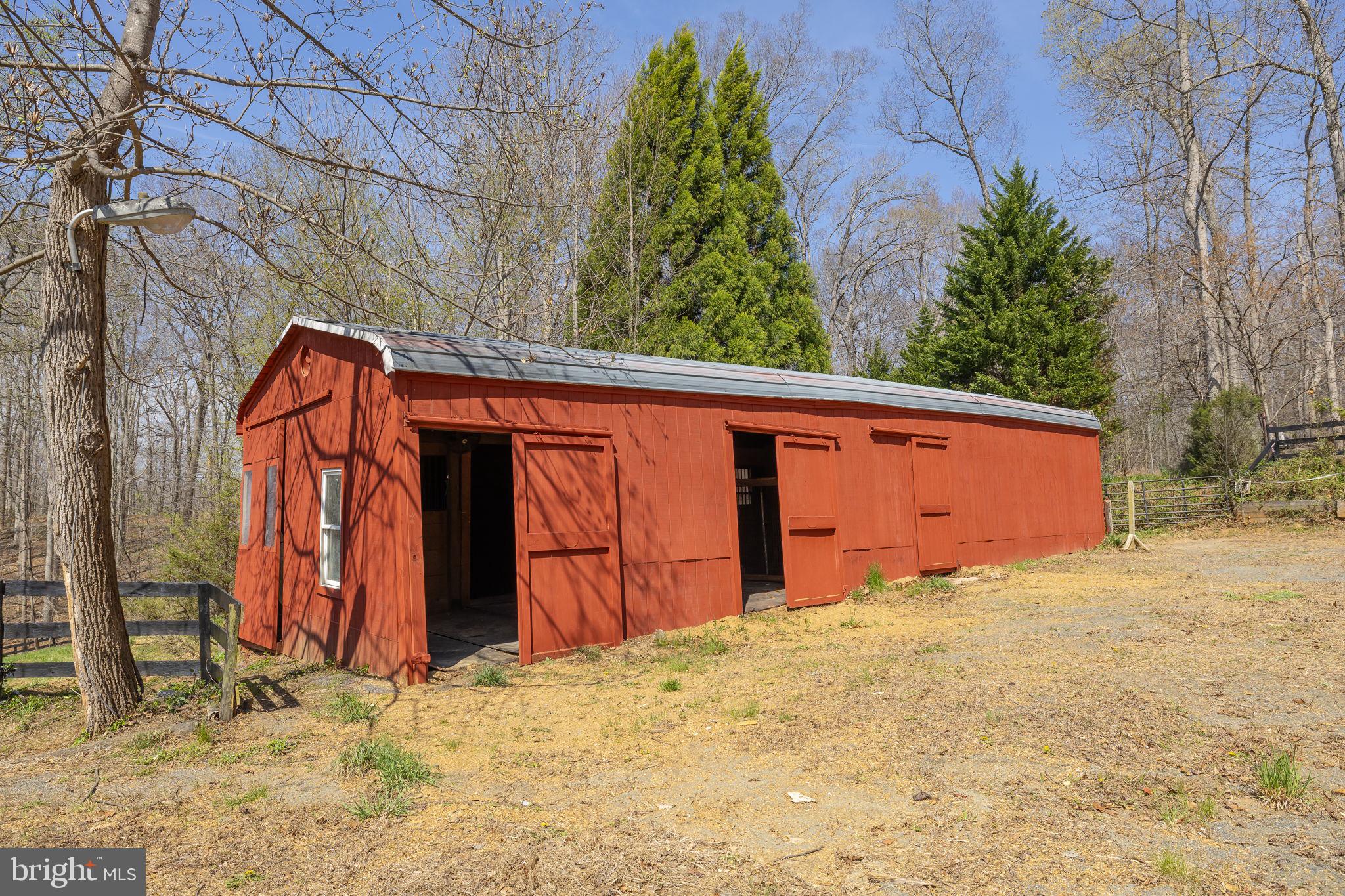 CAMELOT-BROOK HAVEN - Residential