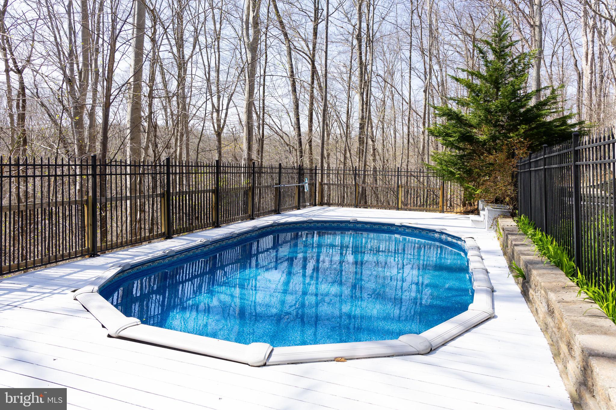 CAMELOT-BROOK HAVEN - Residential