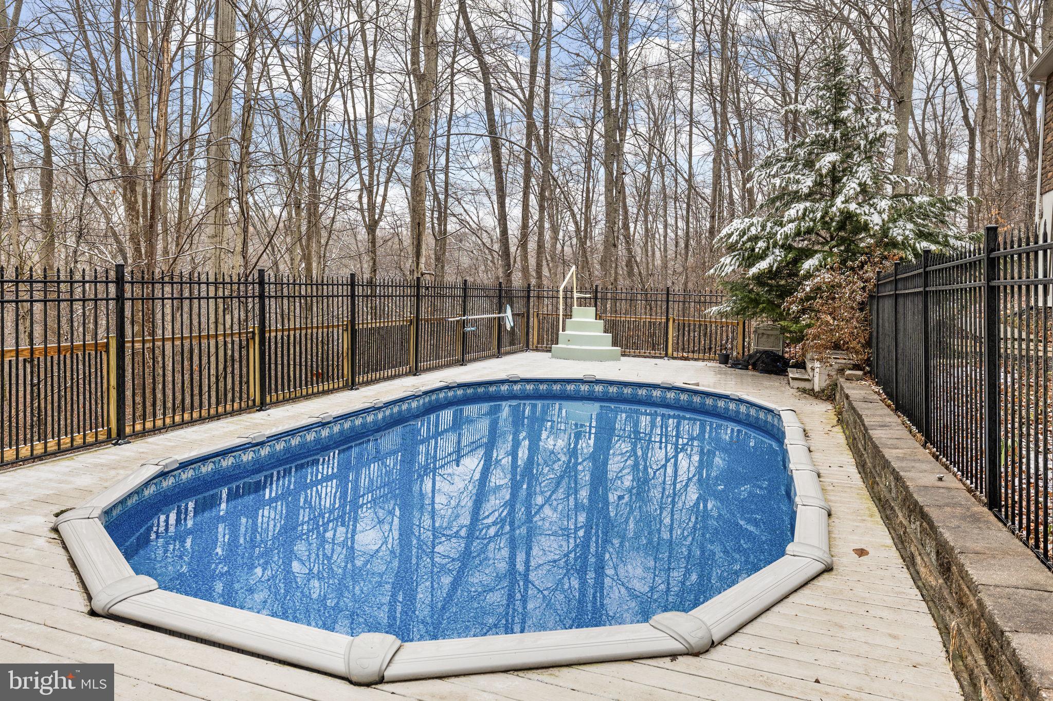 CAMELOT-BROOK HAVEN - Residential