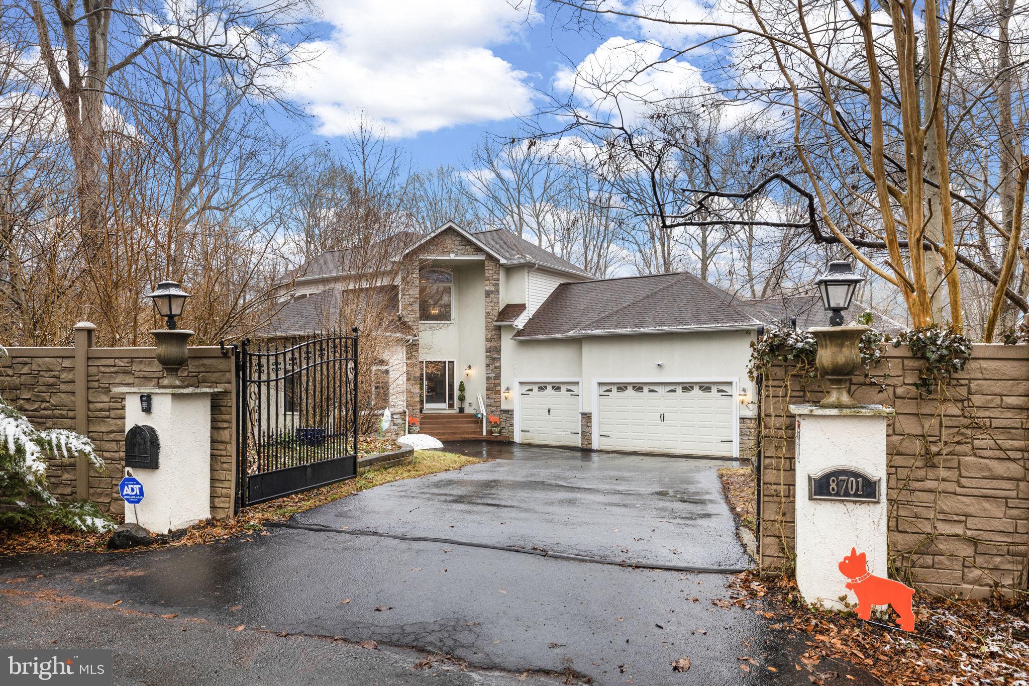 8701 SINCLAIR MILL ROAD