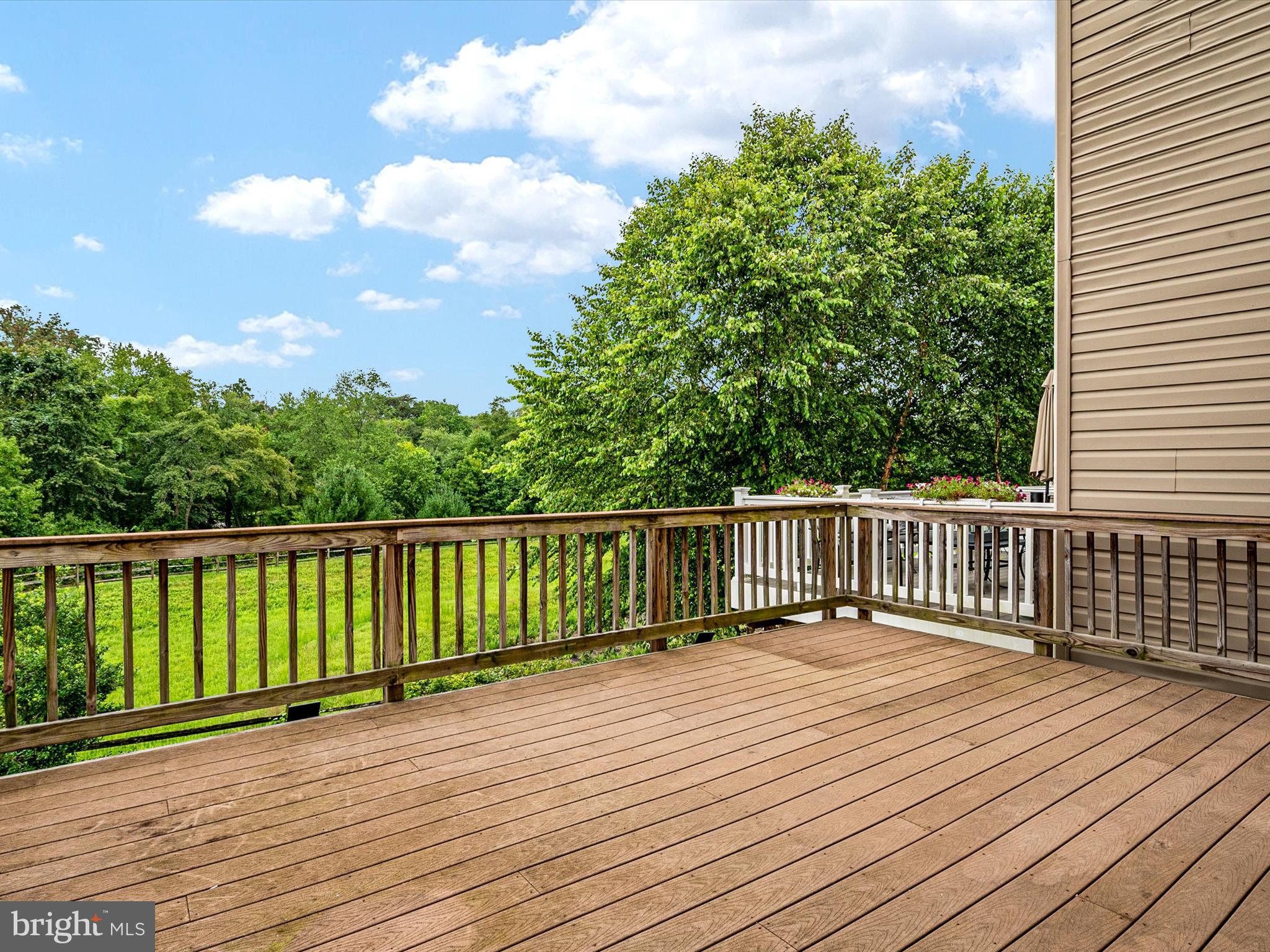 TANYARD SPRINGS - Residential Lease