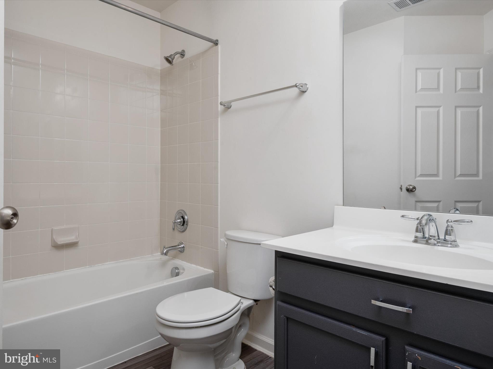 TANYARD SPRINGS - Residential Lease