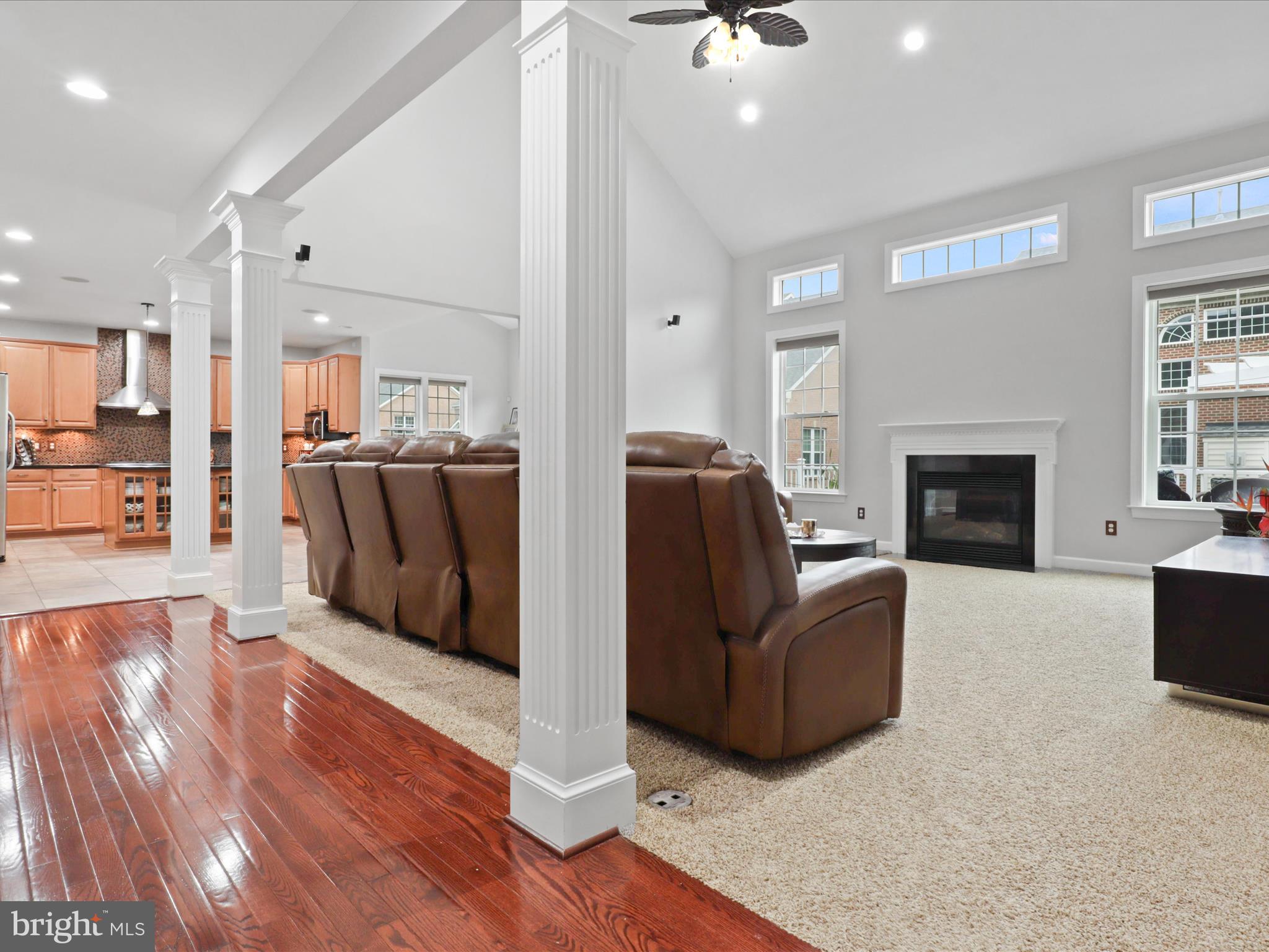 KENSINGTON MANOR - Residential