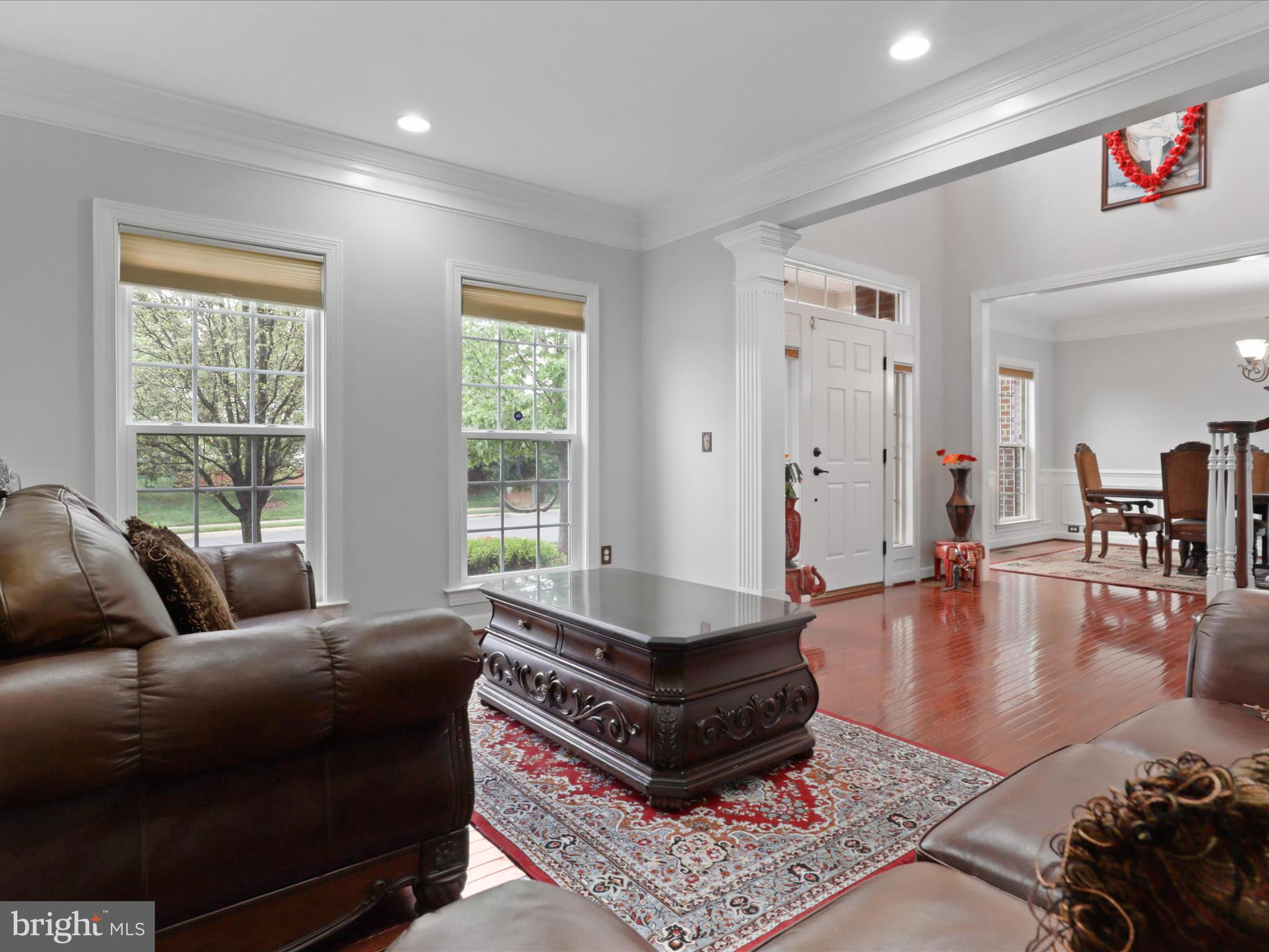 KENSINGTON MANOR - Residential