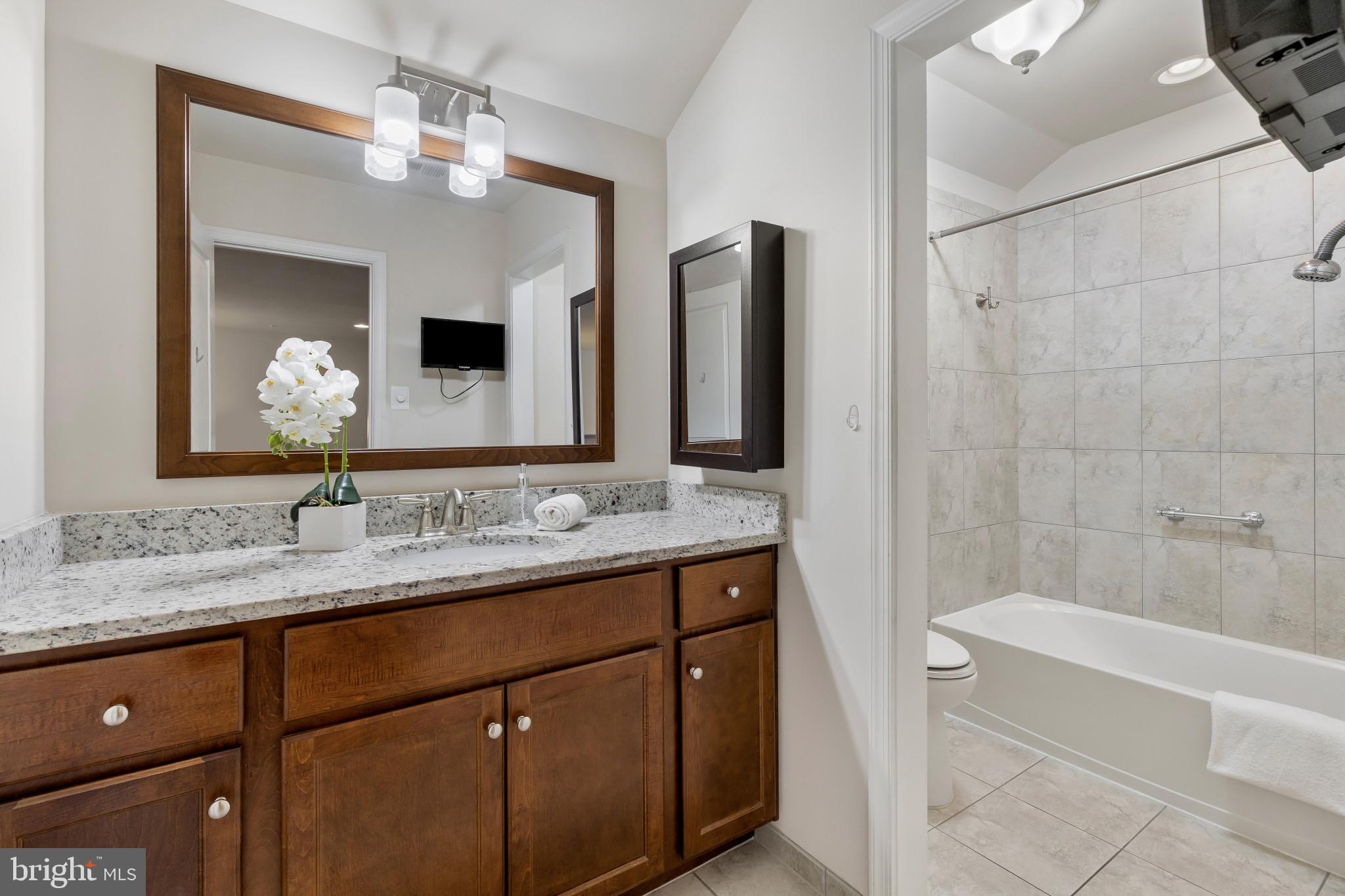 TWO RIVERS - Residential