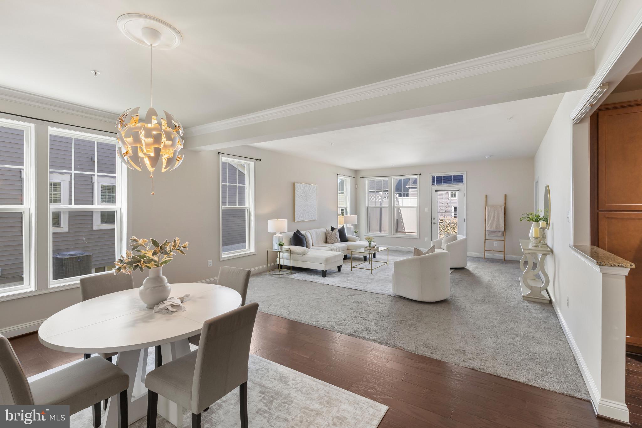 TWO RIVERS - Residential