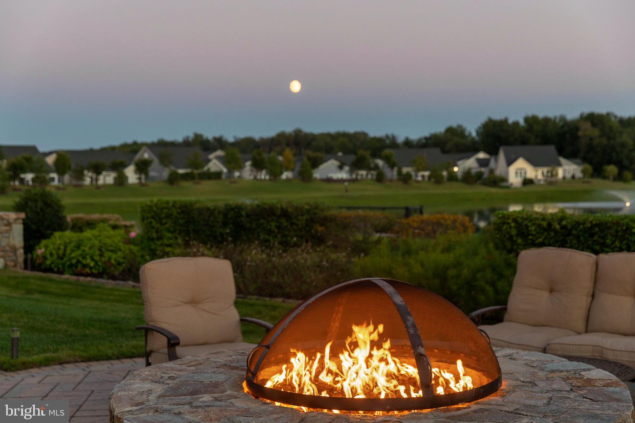 TWO RIVERS - Residential