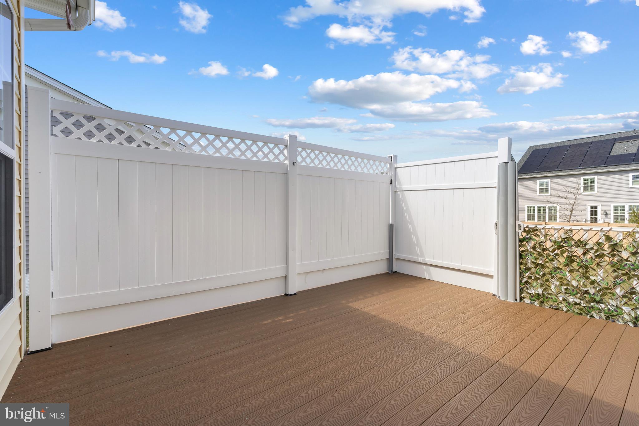 TWO RIVERS - Residential