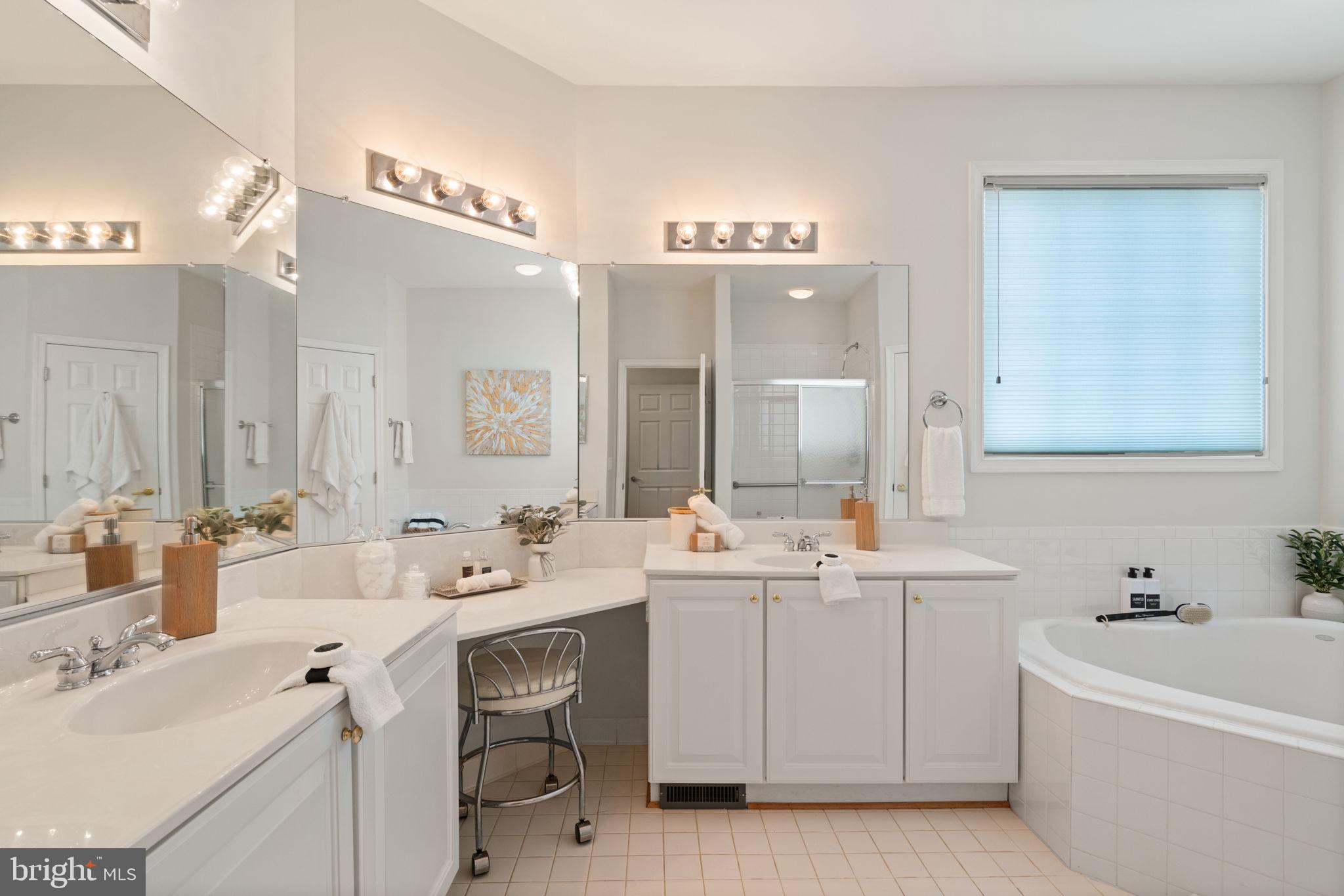 HERITAGE HUNT - Residential