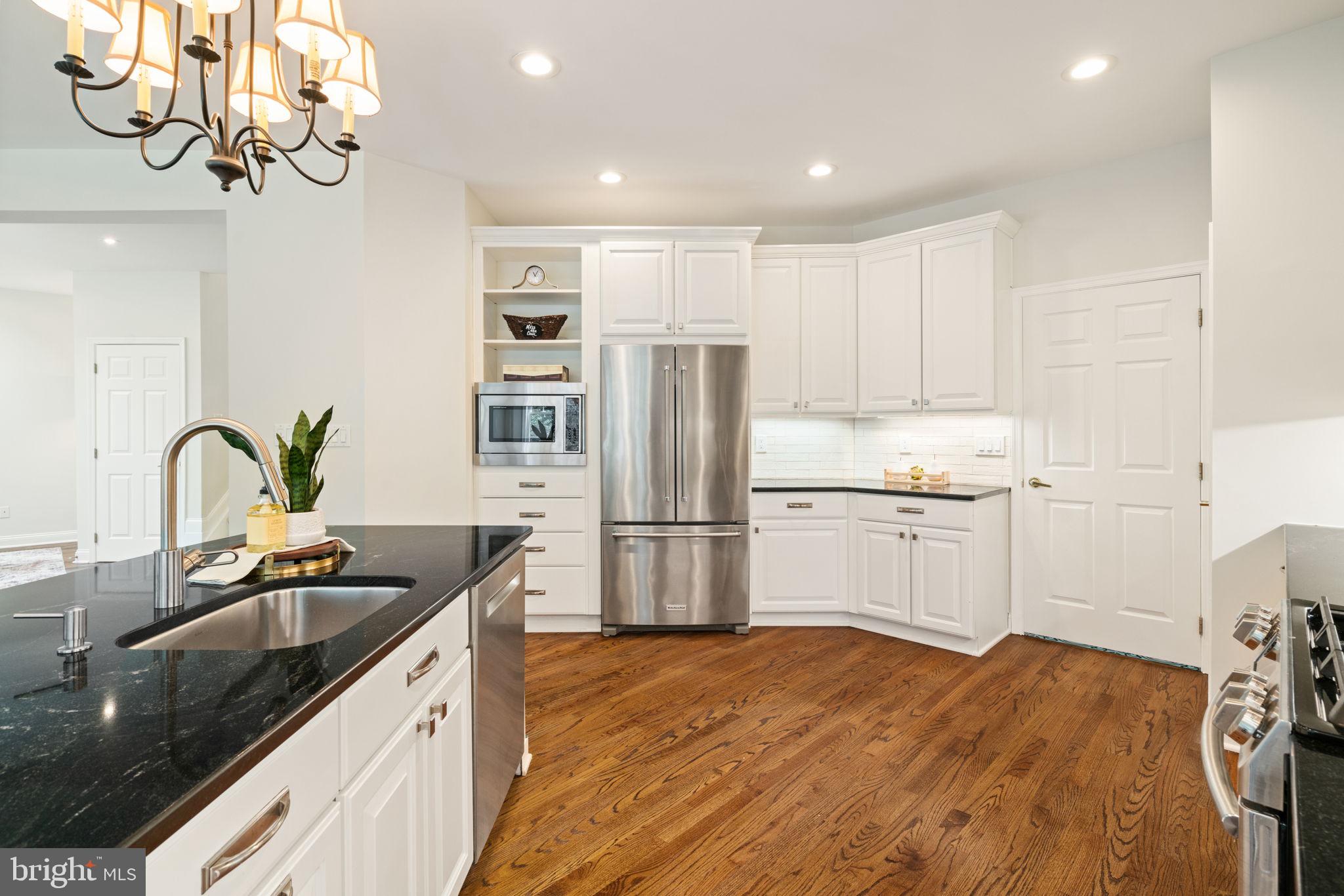 HERITAGE HUNT - Residential