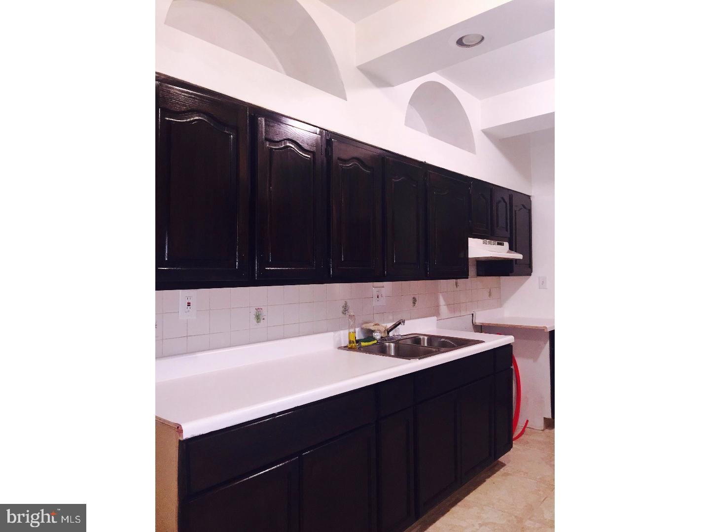 KENSINGTON - Residential