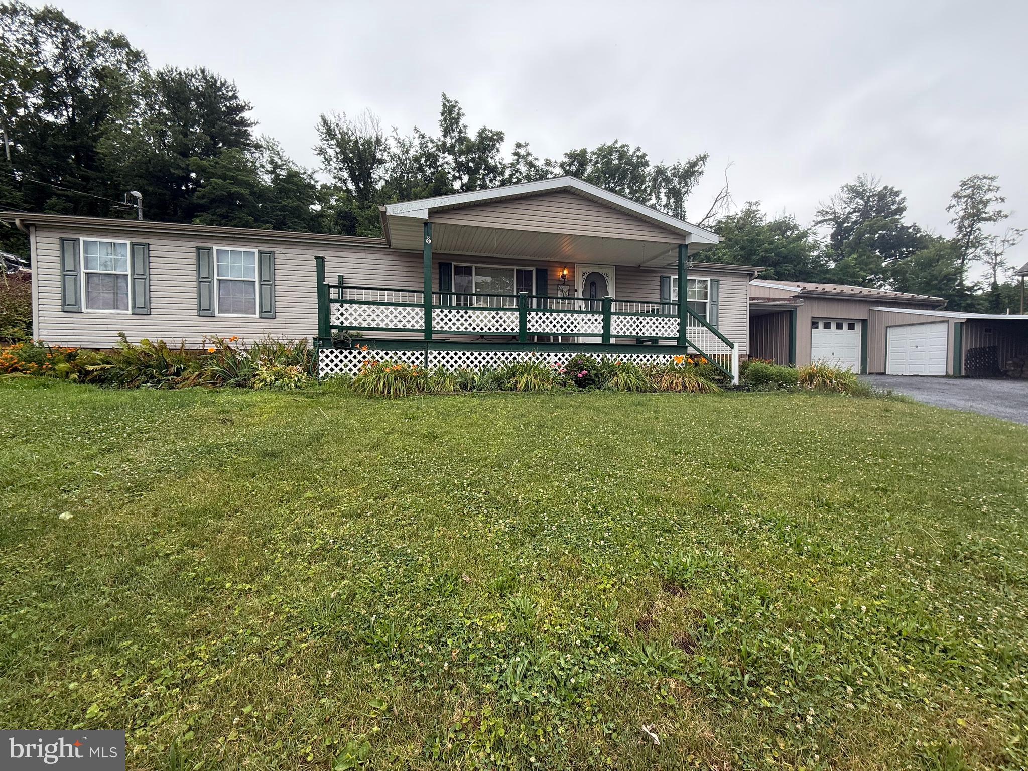 678 FRONT STREET