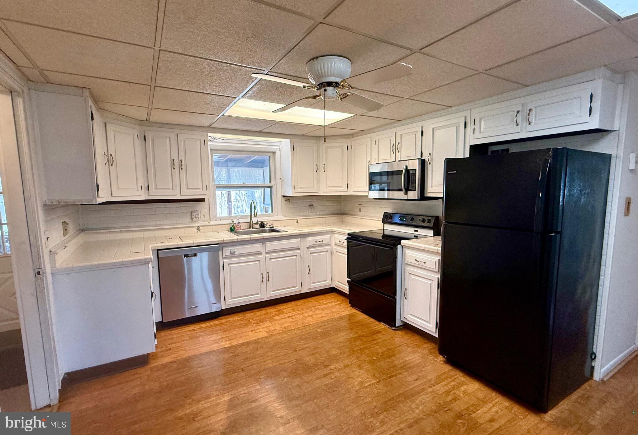 BELVEDERE BEACH/HARMONY - Residential