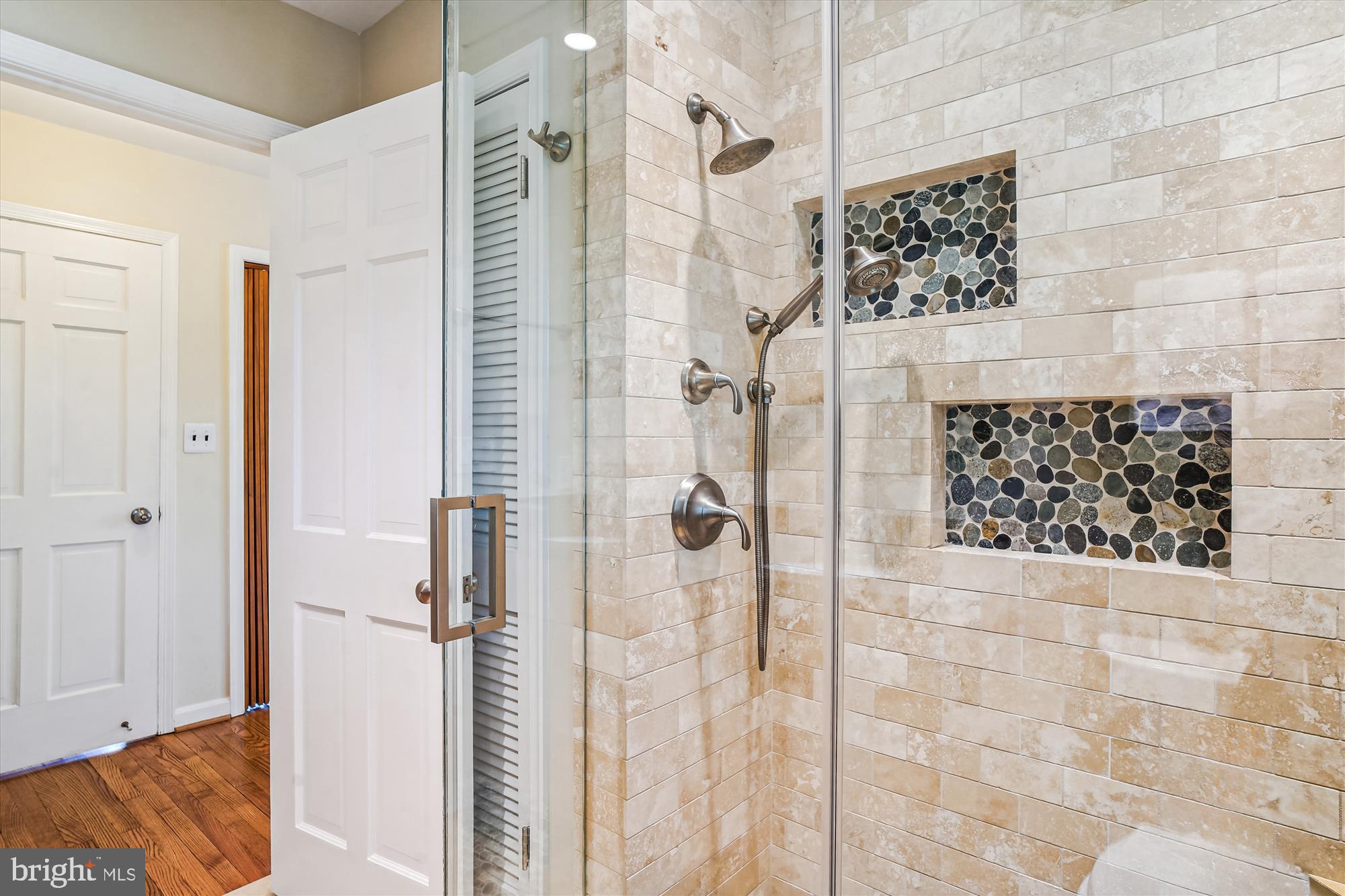 COLESVILLE PARK - Residential