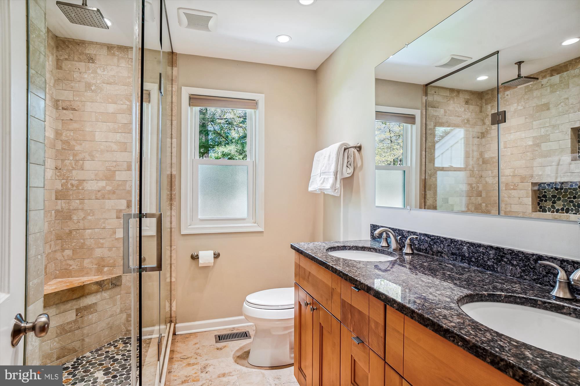 COLESVILLE PARK - Residential